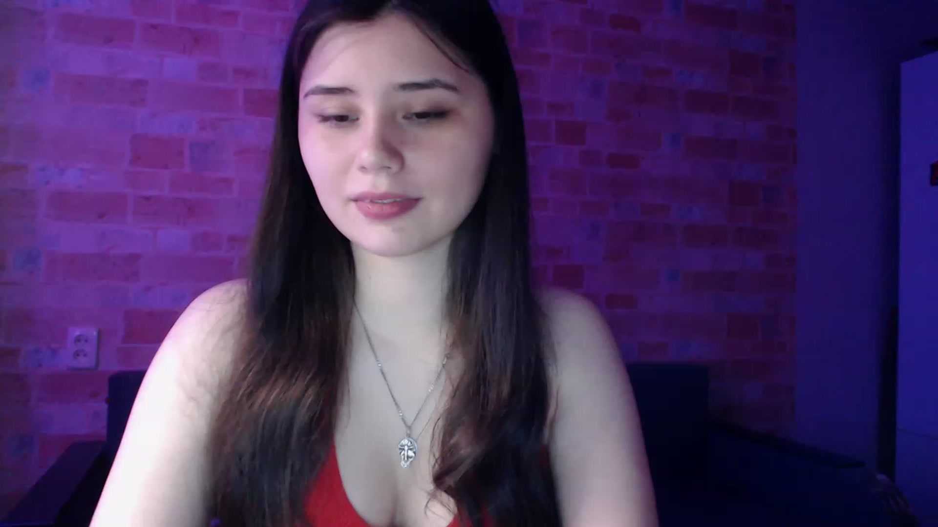 Gallery image thumbnail from Moon_light23's myfreecams stream on, 05/08/2023, 19:03 image 7 of 20