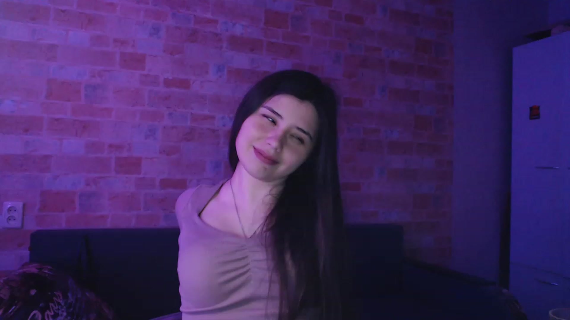 Gallery image thumbnail from Moon_light23's myfreecams stream on, 05/10/2023, 19:30 image 13 of 20