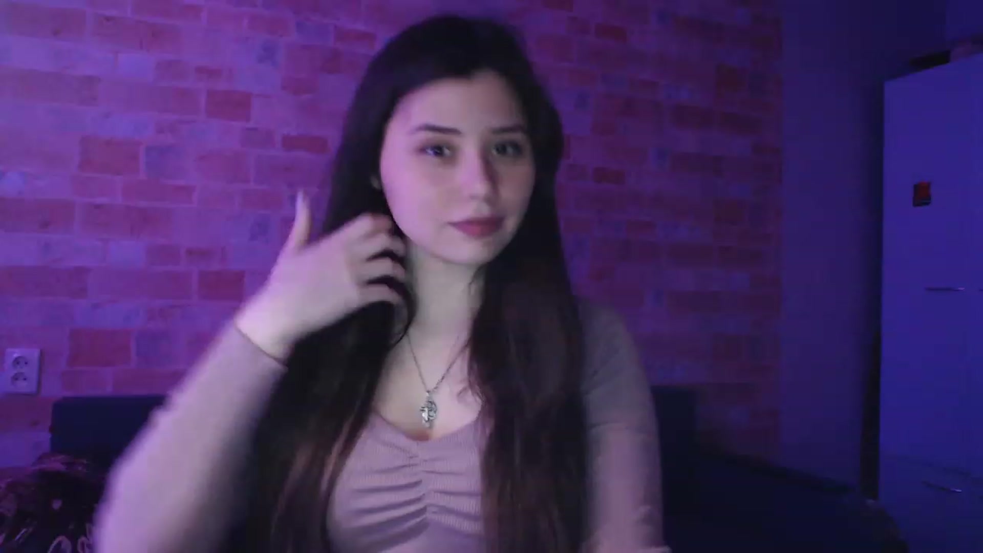 Gallery image thumbnail from Moon_light23's myfreecams stream on, 05/10/2023, 19:30 image 5 of 20