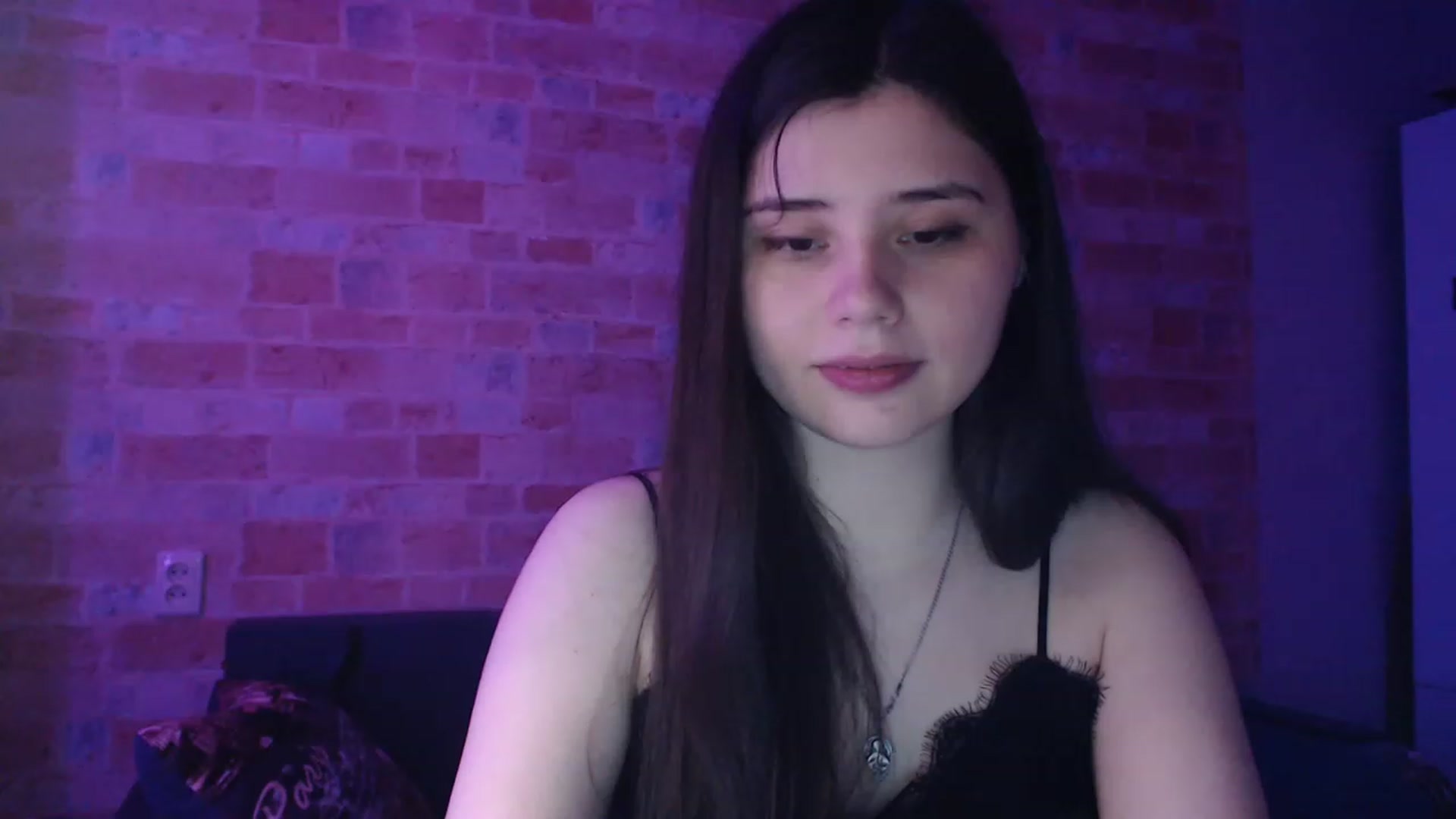 Gallery image thumbnail from Moon_light23's myfreecams stream on, 05/14/2023, 19:51 image 2 of 20