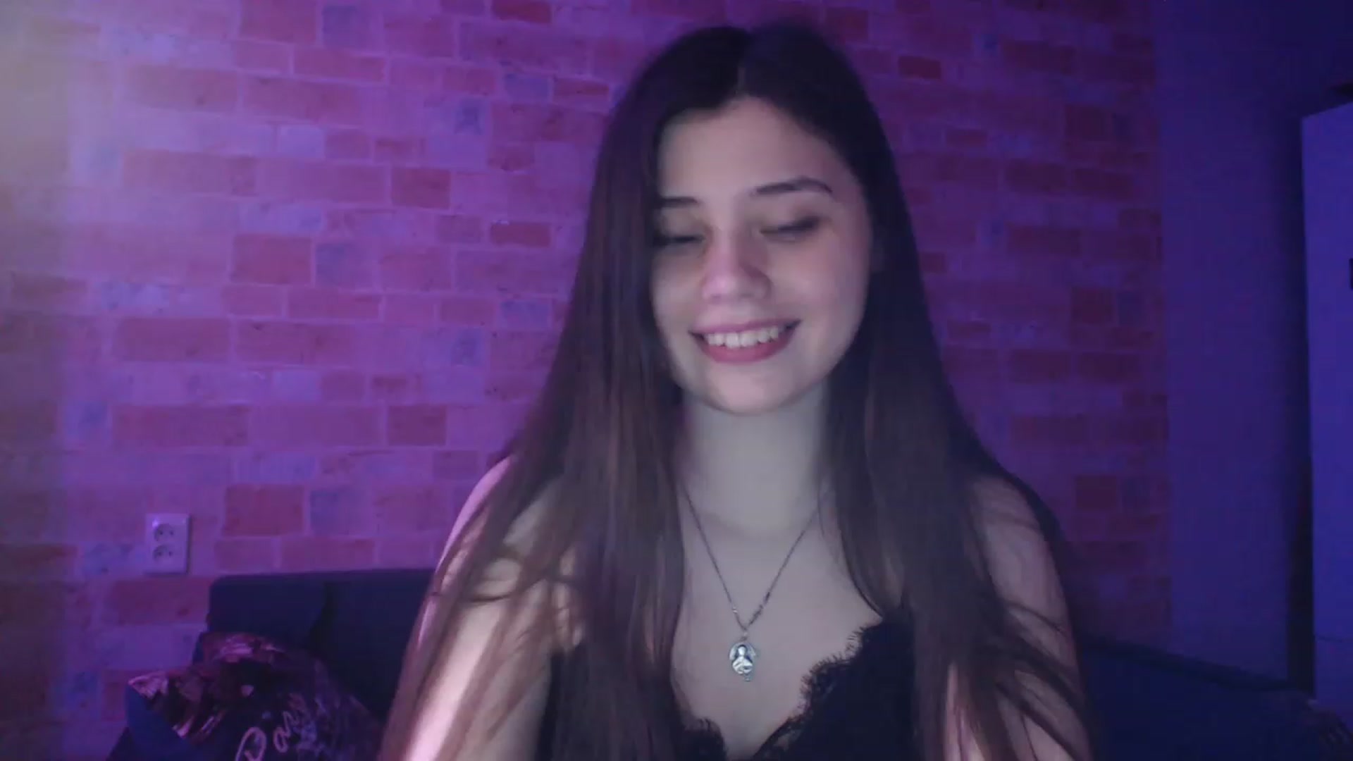Gallery image thumbnail from Moon_light23's myfreecams stream on, 05/14/2023, 19:51 image 18 of 20
