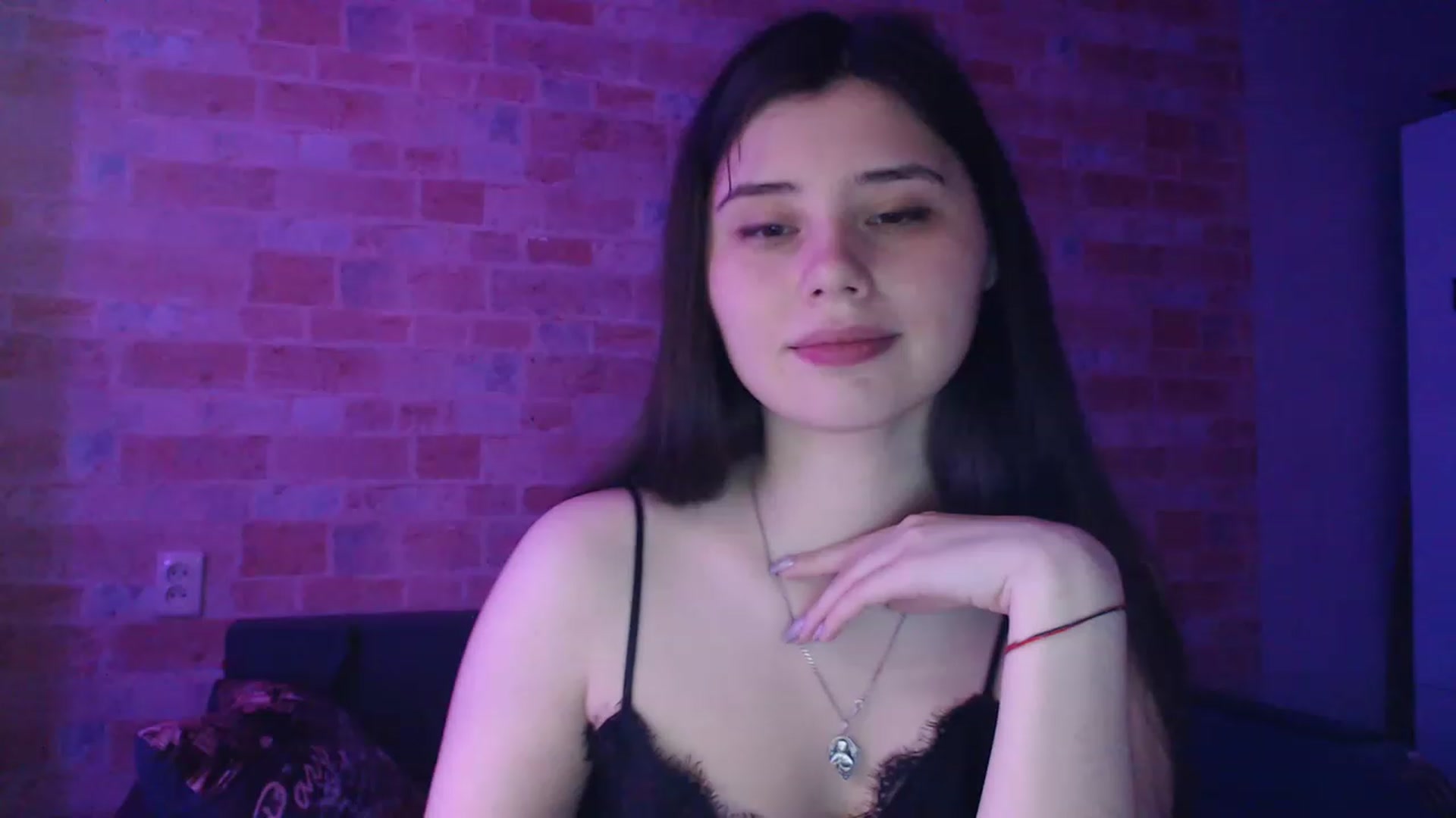 Gallery image thumbnail from Moon_light23's myfreecams stream on, 05/14/2023, 19:51 image 11 of 20