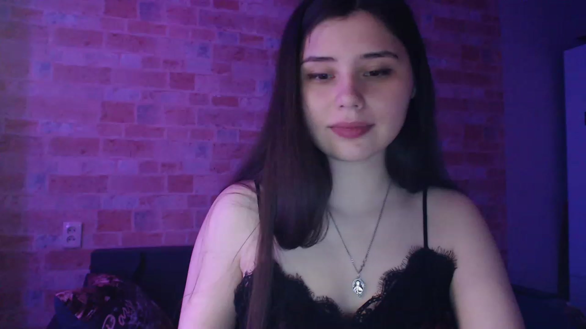 Gallery image thumbnail from Moon_light23's myfreecams stream on, 05/14/2023, 19:51 image 10 of 20