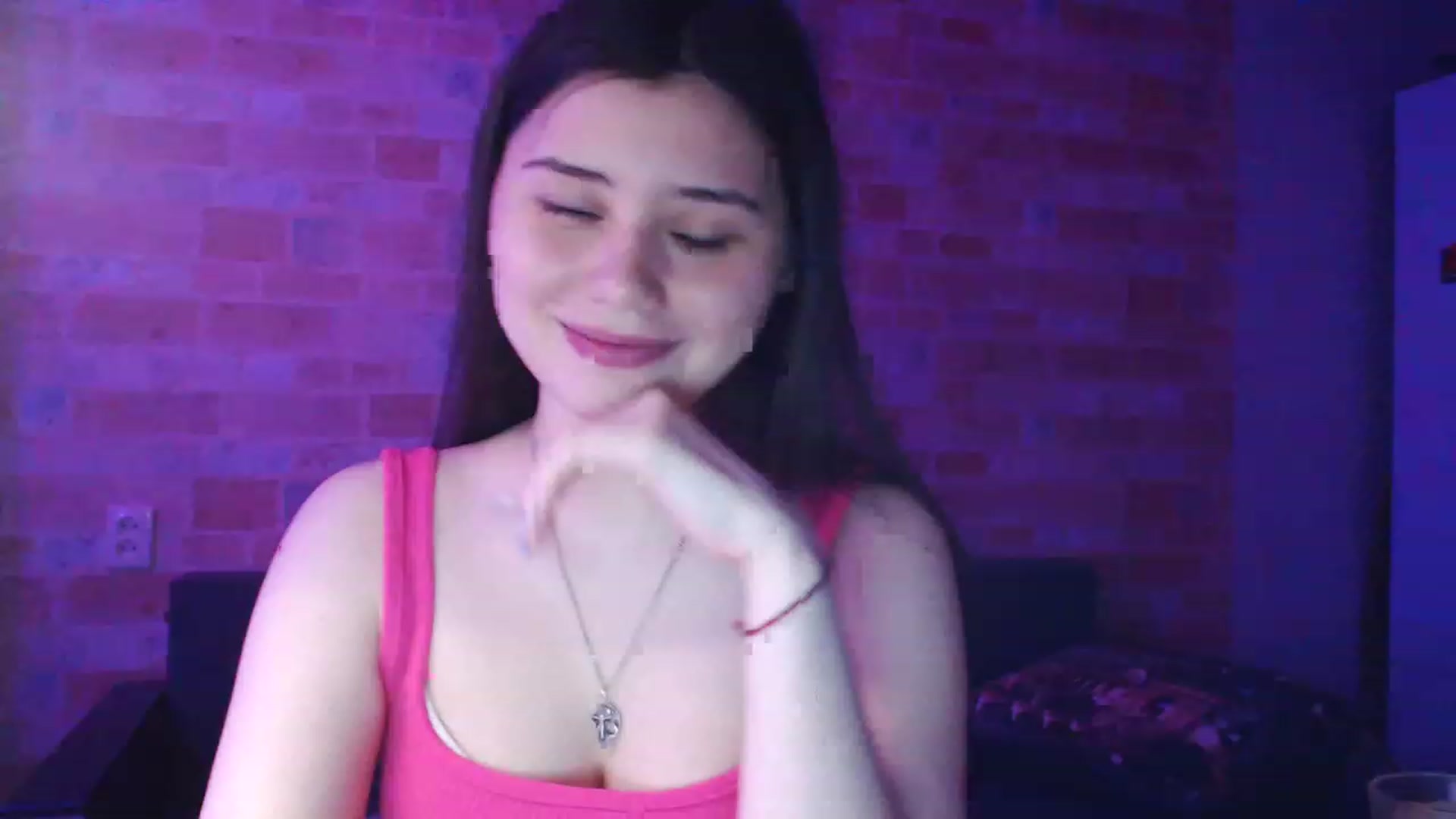 Gallery image thumbnail from Moon_light23's myfreecams stream on, 05/17/2023, 18:10 image 6 of 20