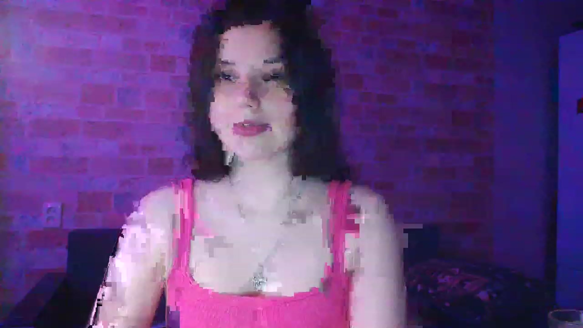 Gallery image thumbnail from Moon_light23's myfreecams stream on, 05/17/2023, 18:10 image 17 of 20