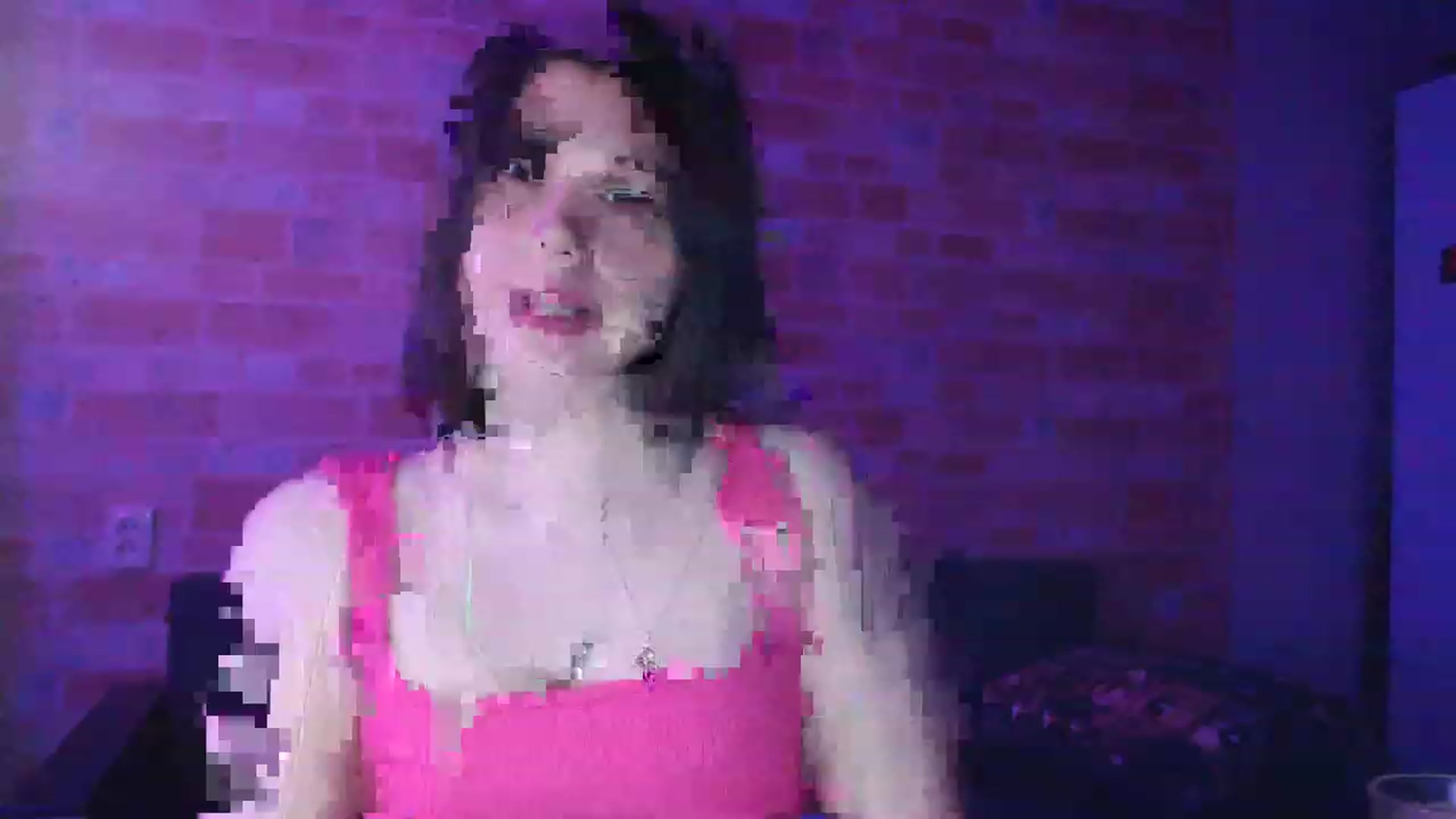 Gallery image thumbnail from Moon_light23's myfreecams stream on, 05/17/2023, 18:10 image 18 of 20