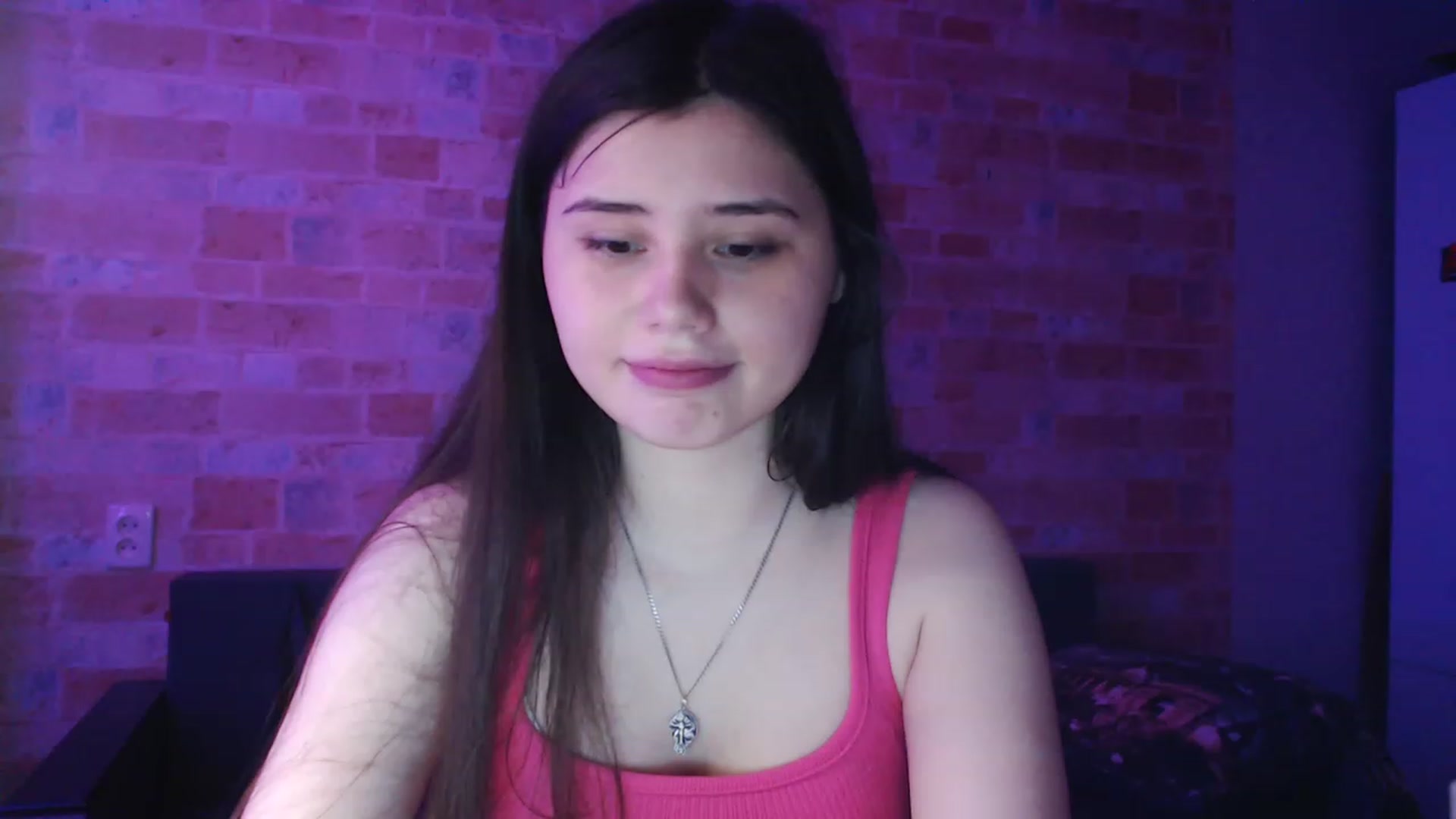 Gallery image thumbnail from Moon_light23's myfreecams stream on, 05/17/2023, 20:08 image 15 of 20