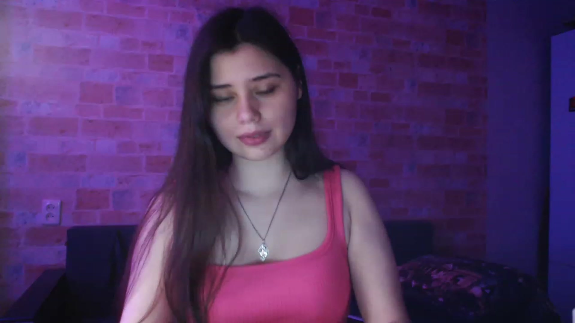 Gallery image thumbnail from Moon_light23's myfreecams stream on, 05/17/2023, 20:08 image 9 of 20