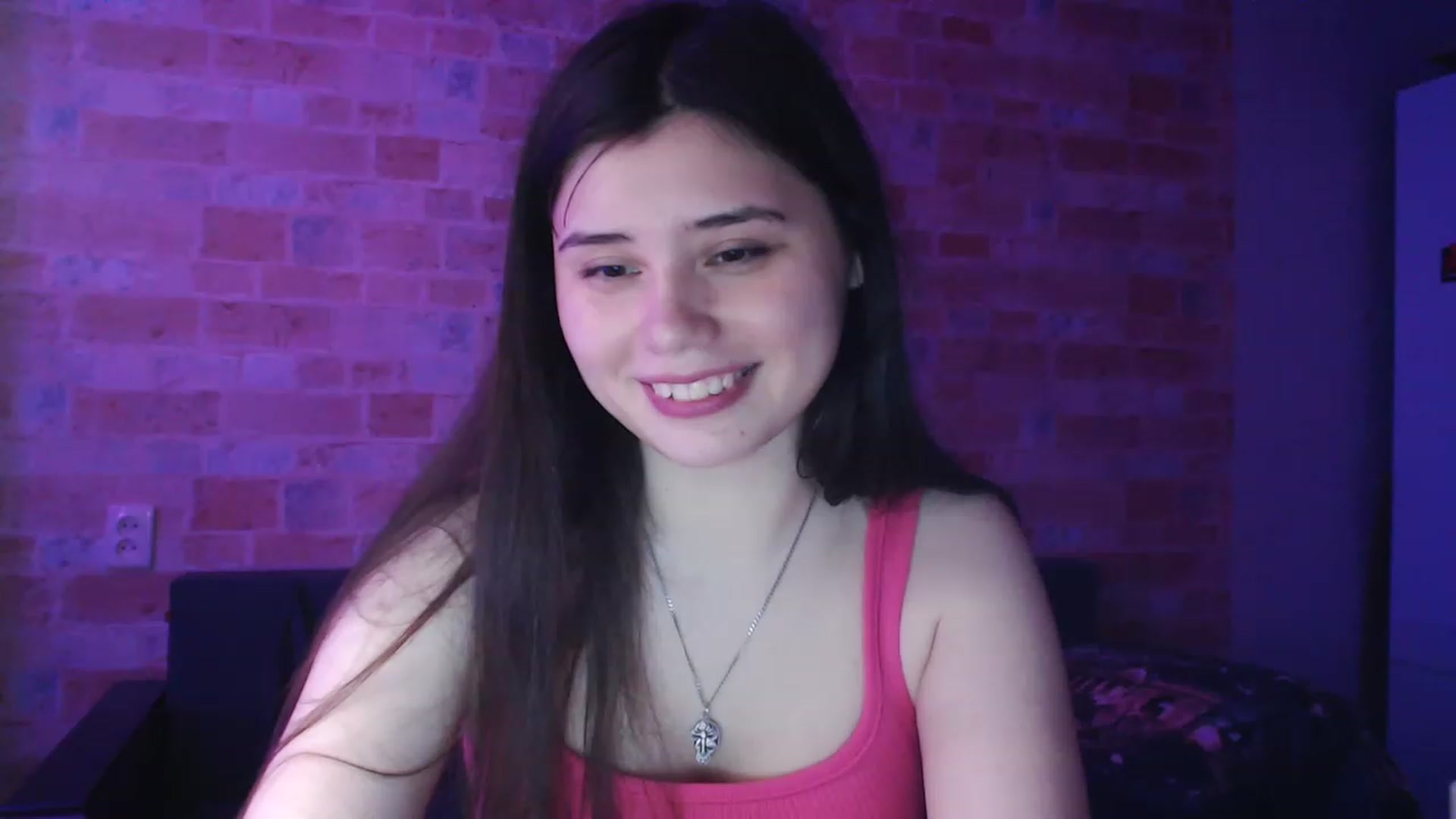 Gallery image thumbnail from Moon_light23's myfreecams stream on, 05/17/2023, 20:08 image 16 of 20