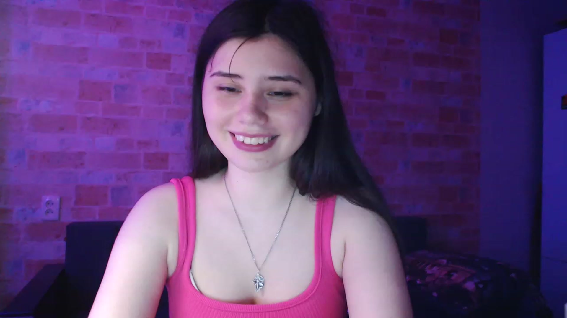 Gallery image thumbnail from Moon_light23's myfreecams stream on, 05/17/2023, 20:08 image 17 of 20