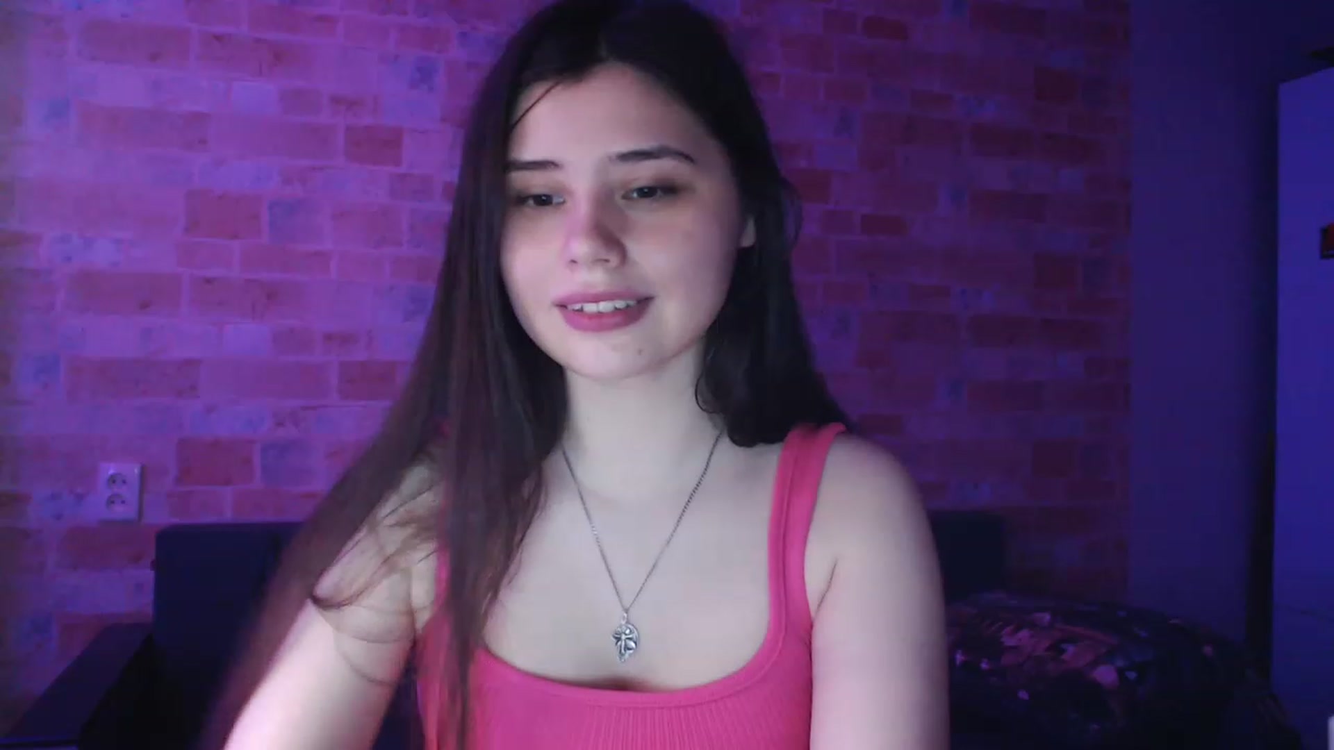 Gallery image thumbnail from Moon_light23's myfreecams stream on, 05/17/2023, 20:08 image 14 of 20