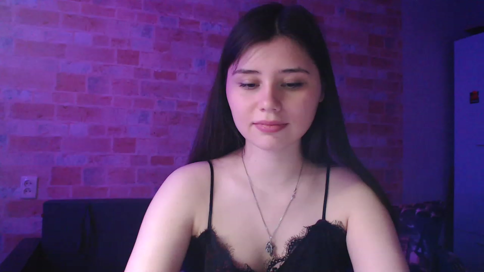 Gallery image thumbnail from Moon_light23's myfreecams stream on, 05/19/2023, 20:52 image 20 of 20