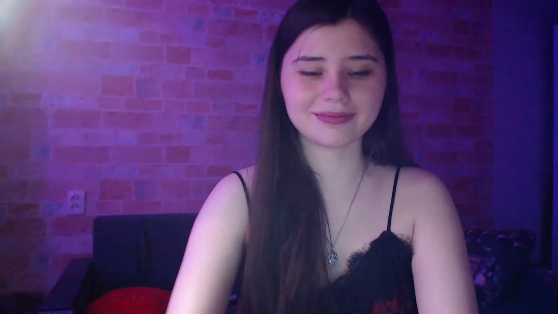 Gallery image thumbnail from Moon_light23's myfreecams stream on, 05/24/2023, 18:15 image 12 of 20