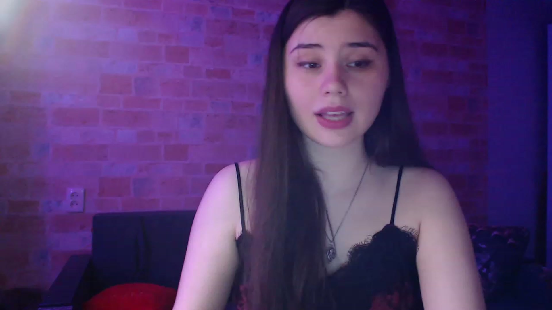 Gallery image thumbnail from Moon_light23's myfreecams stream on, 05/24/2023, 18:15 image 14 of 20