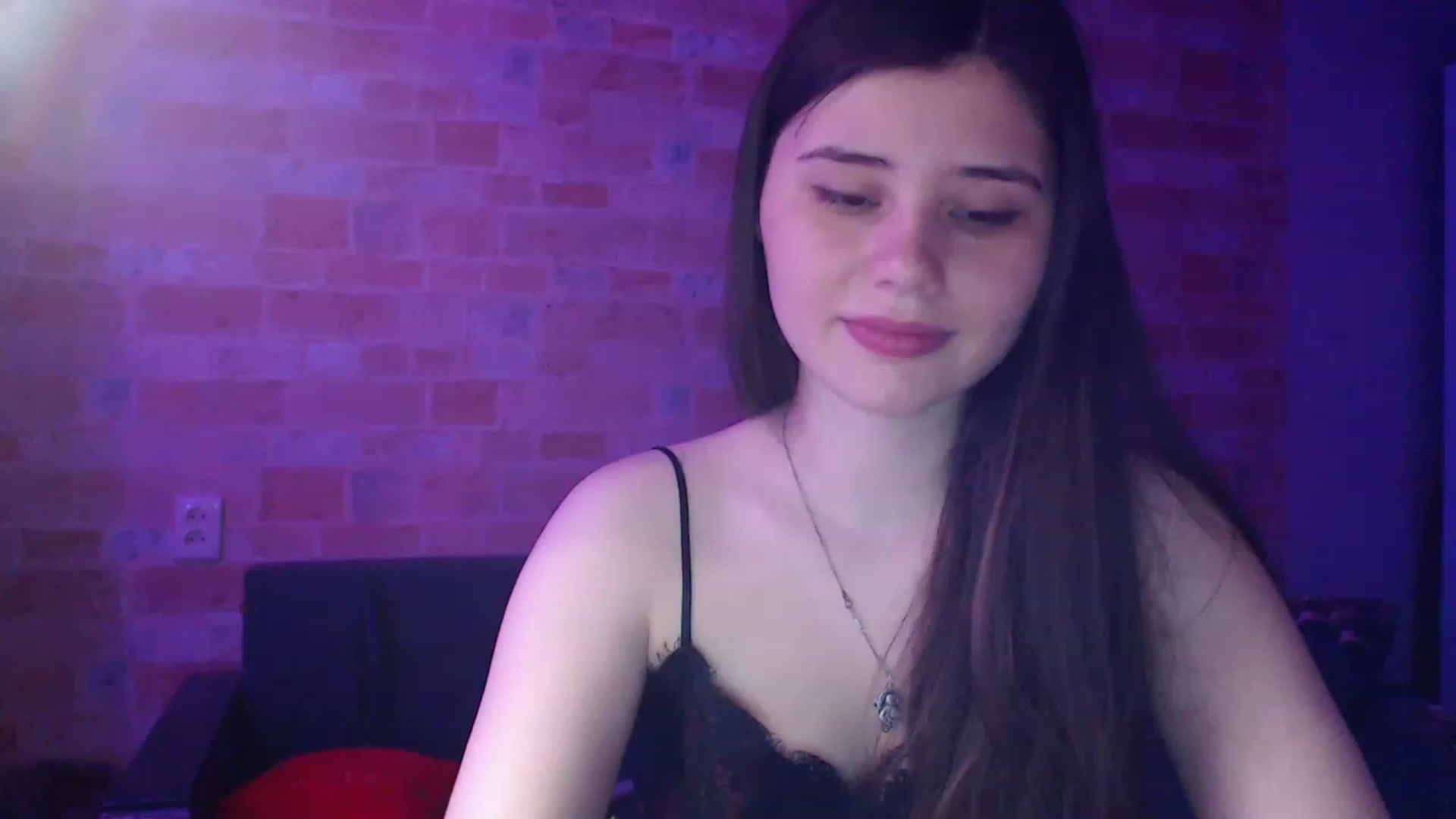 Gallery image thumbnail from Moon_light23's myfreecams stream on, 05/24/2023, 19:37 image 13 of 20