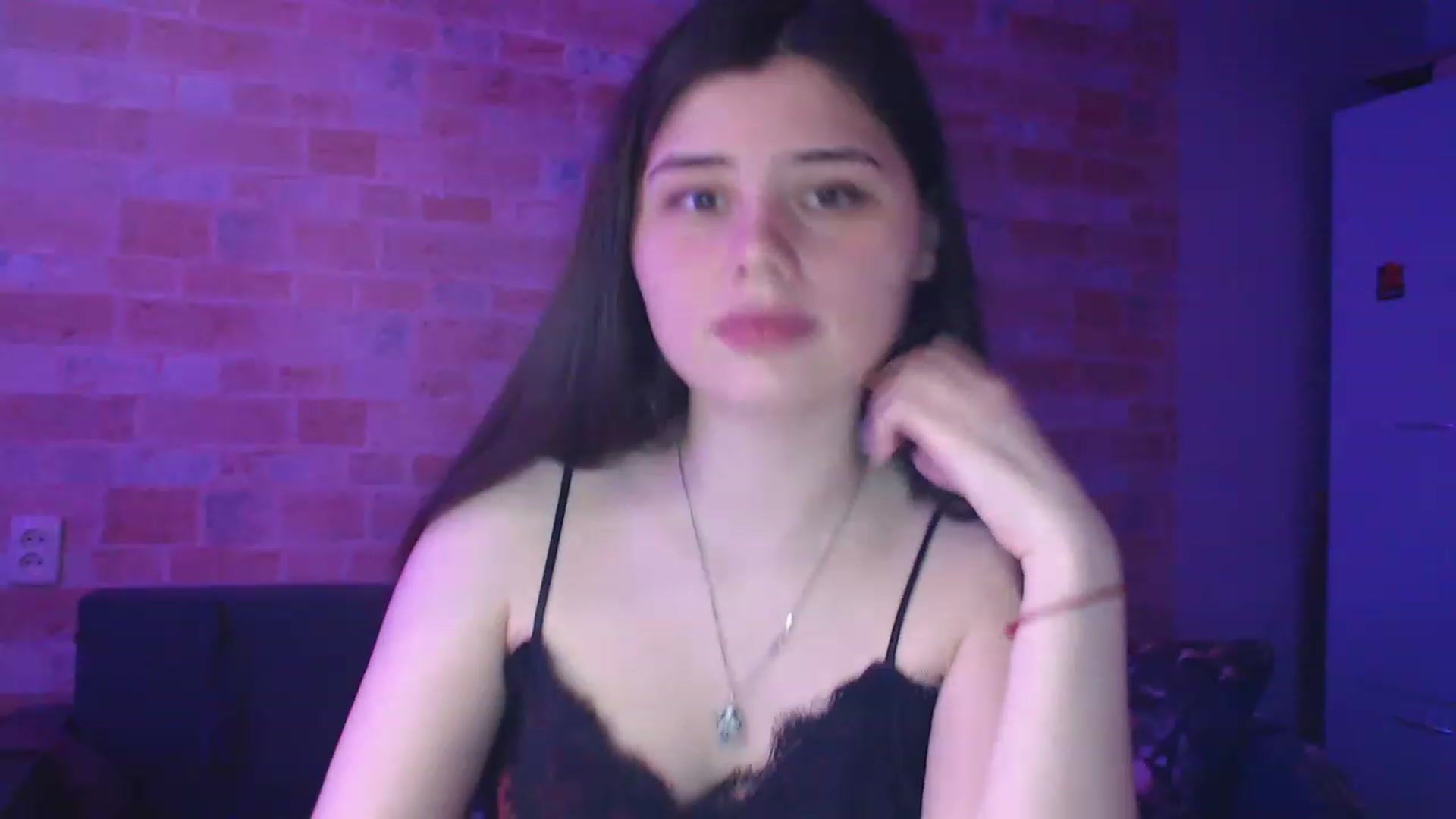 Gallery image thumbnail from Moon_light23's myfreecams stream on, 05/31/2023, 20:00 image 4 of 20