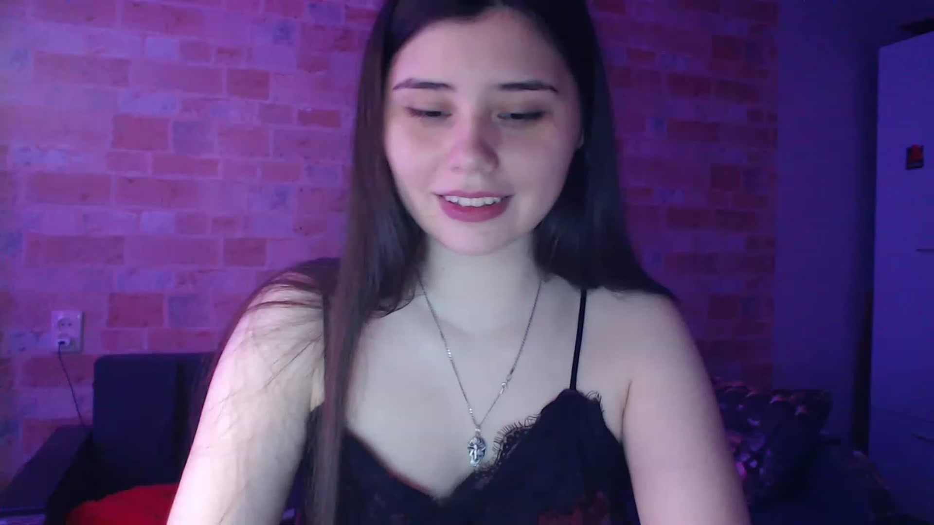 Gallery image thumbnail from Moon_light23's myfreecams stream on, 06/04/2023, 18:48 image 9 of 20