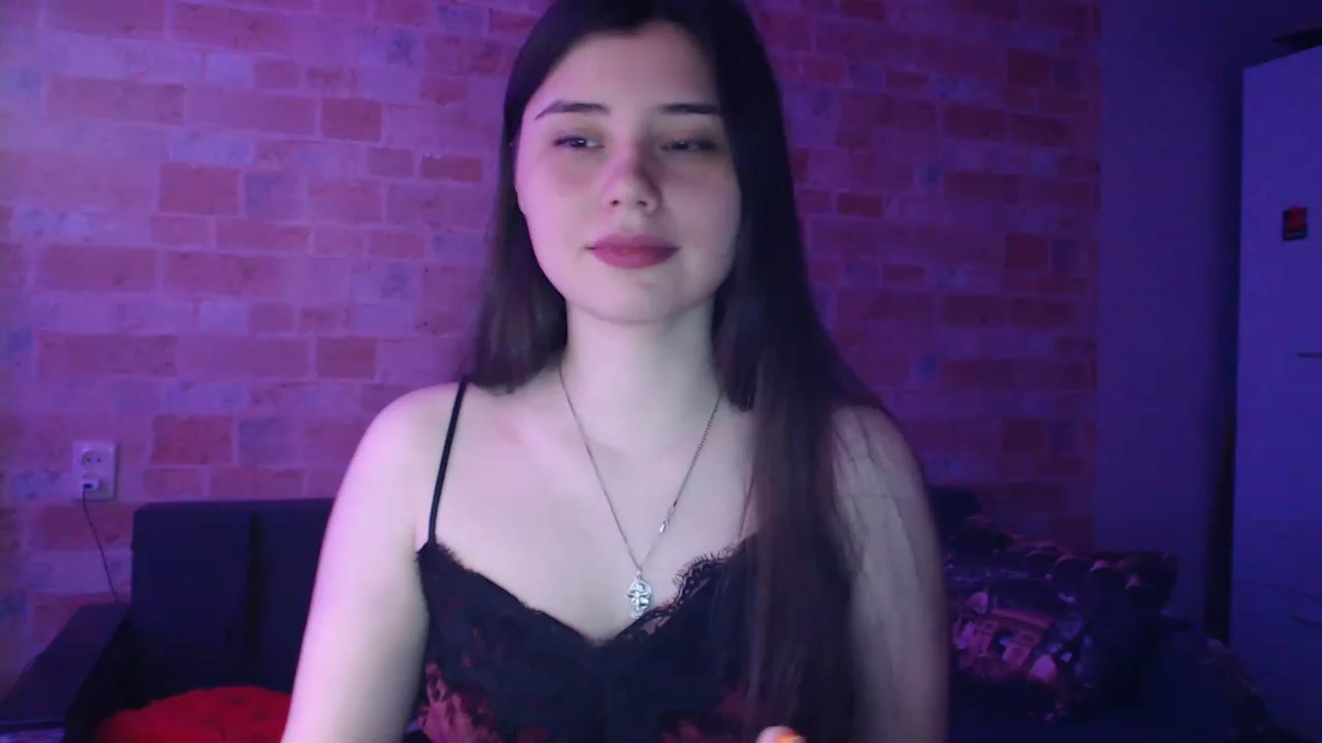 Gallery image thumbnail from Moon_light23's myfreecams stream on, 06/04/2023, 18:48 image 18 of 20