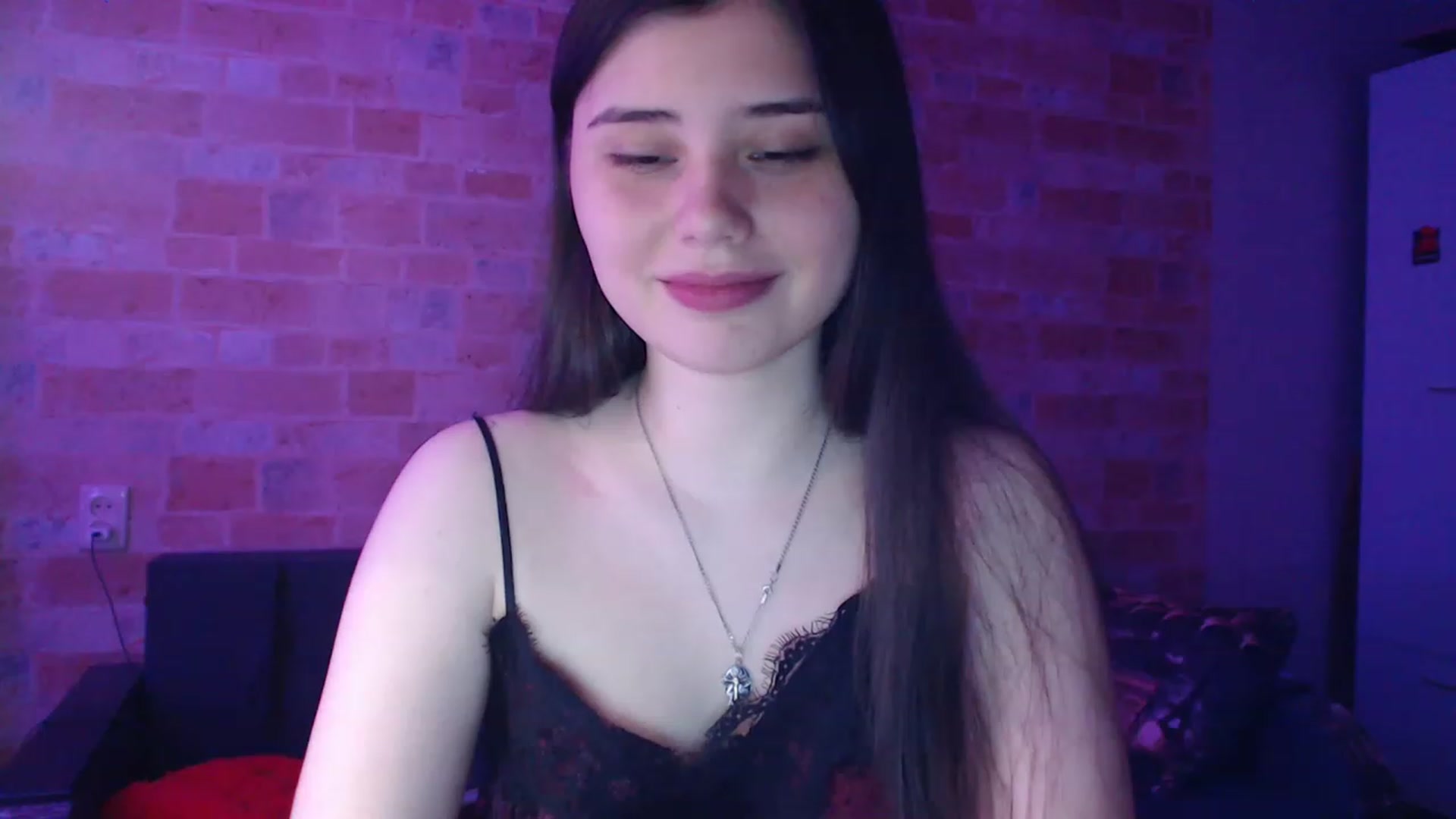 Gallery image thumbnail from Moon_light23's myfreecams stream on, 06/04/2023, 18:48 image 16 of 20