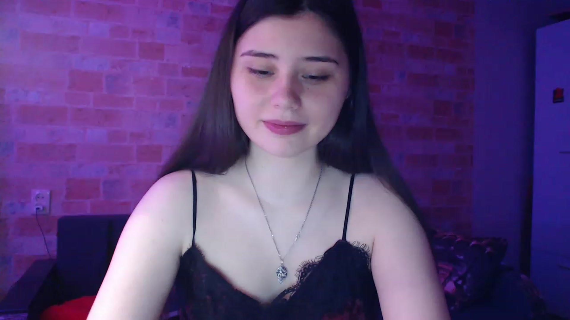 Gallery image thumbnail from Moon_light23's myfreecams stream on, 06/04/2023, 18:48 image 3 of 20