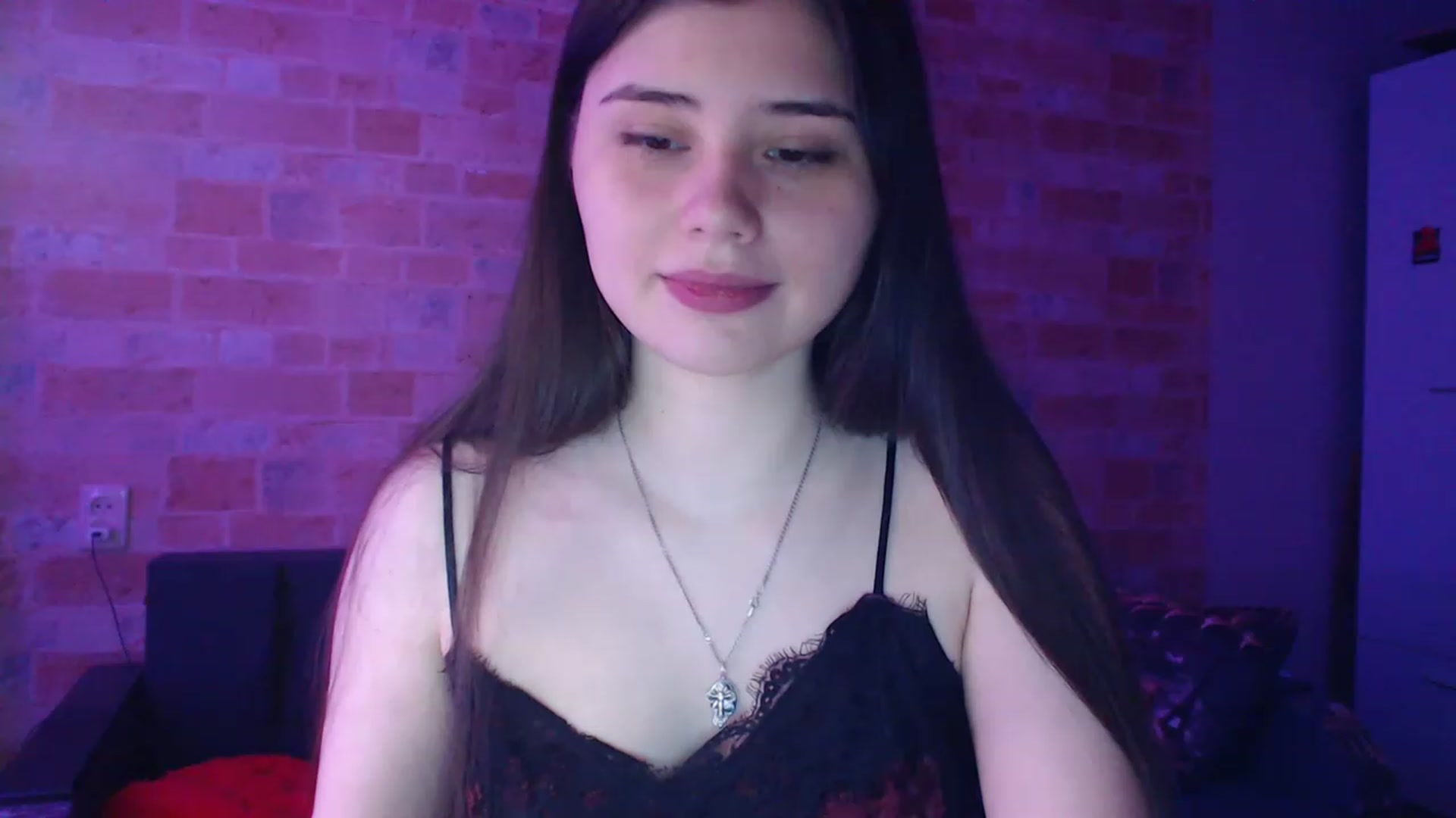 Gallery image thumbnail from Moon_light23's myfreecams stream on, 06/04/2023, 18:48 image 13 of 20