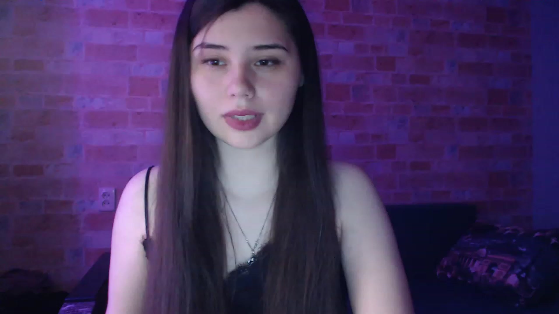 Gallery image thumbnail from Moon_light23's myfreecams stream on, 06/06/2023, 19:35 image 1 of 20