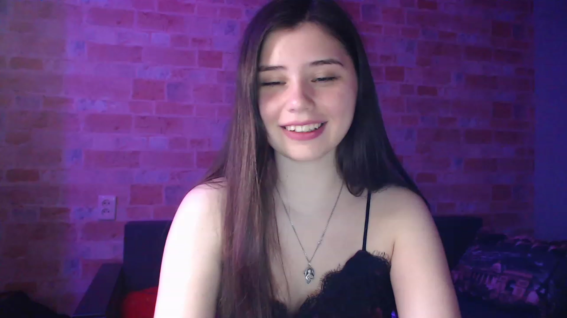 Gallery image thumbnail from Moon_light23's myfreecams stream on, 06/08/2023, 18:34 image 9 of 20