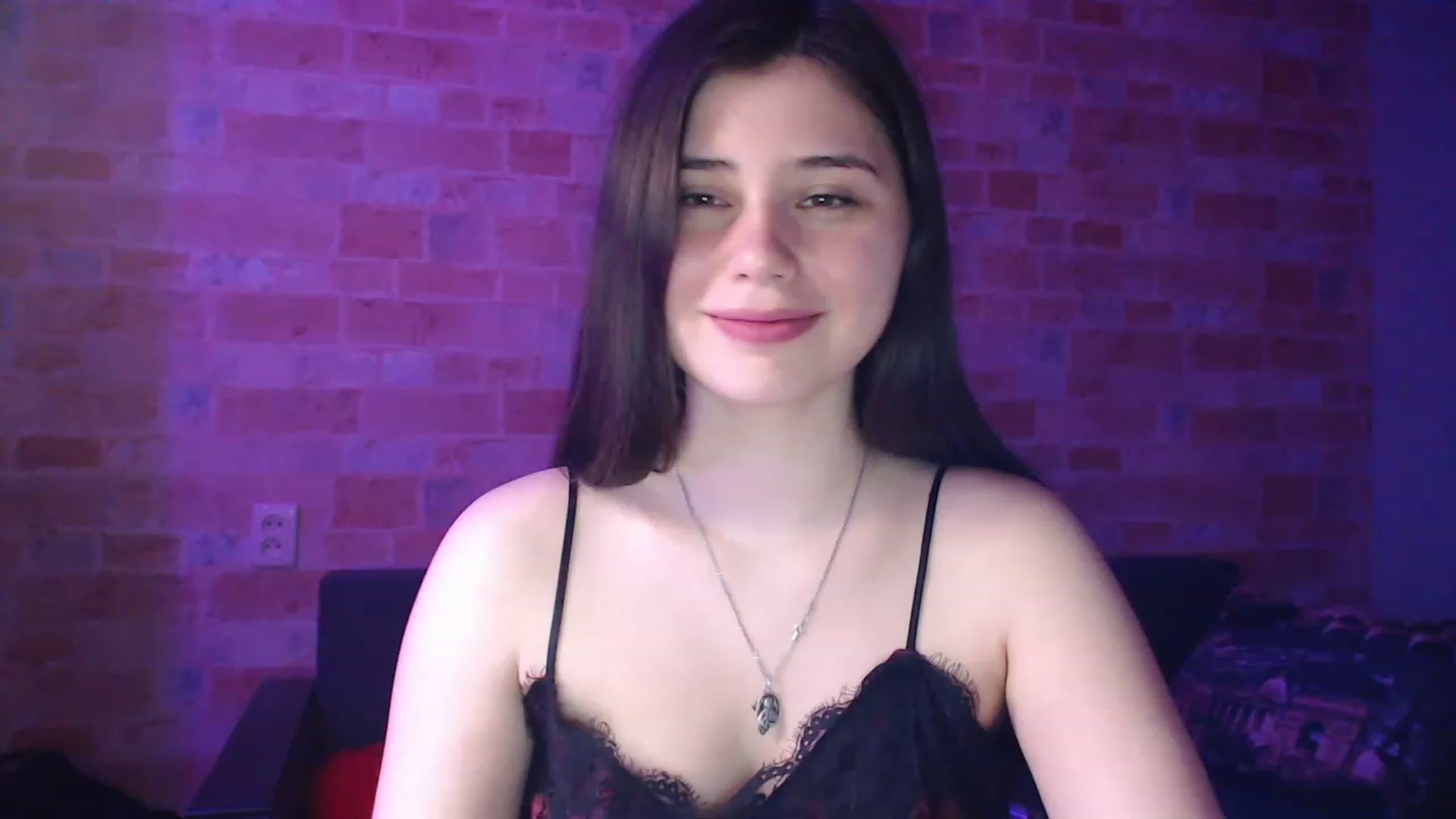 Gallery image thumbnail from Moon_light23's myfreecams stream on, 06/08/2023, 18:34 image 12 of 20