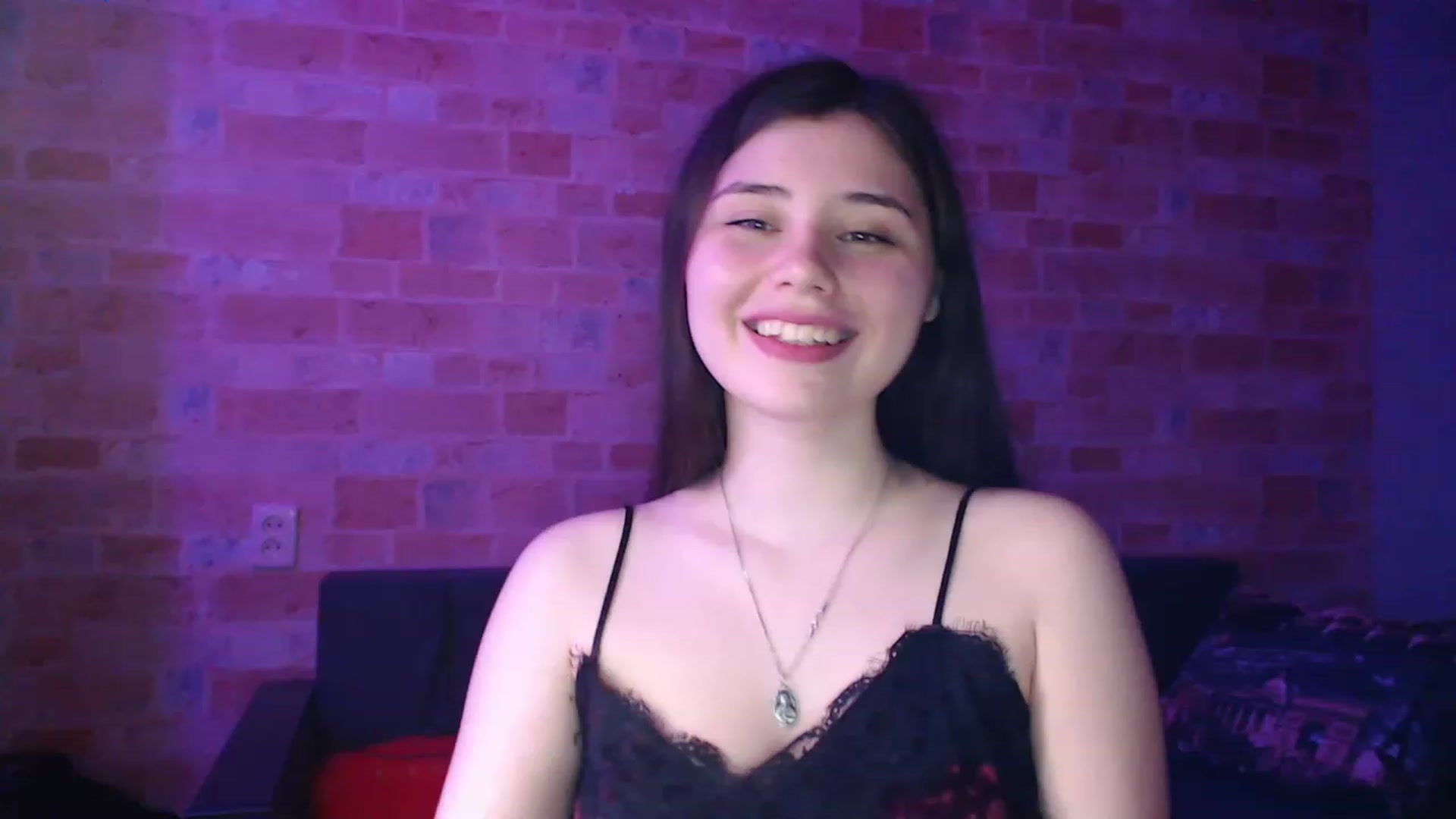 Gallery image thumbnail from Moon_light23's myfreecams stream on, 06/08/2023, 18:34 image 18 of 20