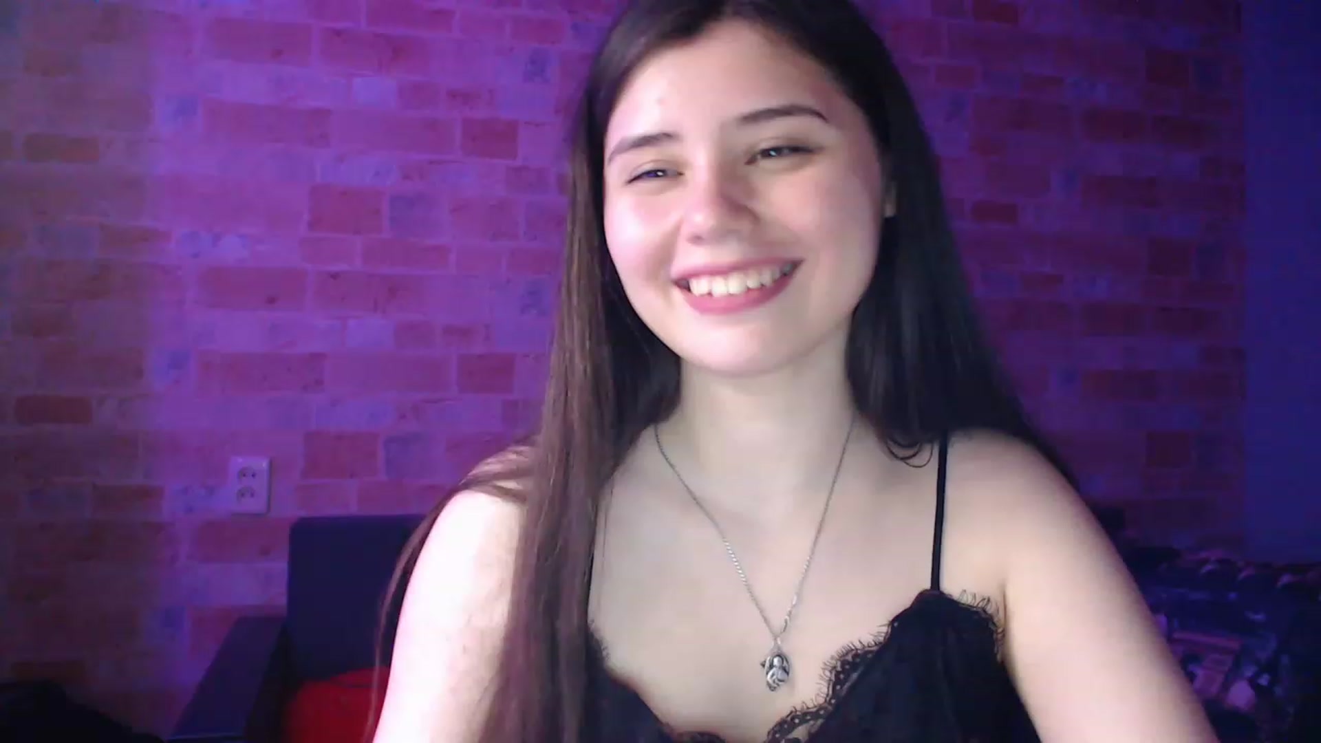Gallery image thumbnail from Moon_light23's myfreecams stream on, 06/08/2023, 20:36 image 8 of 20