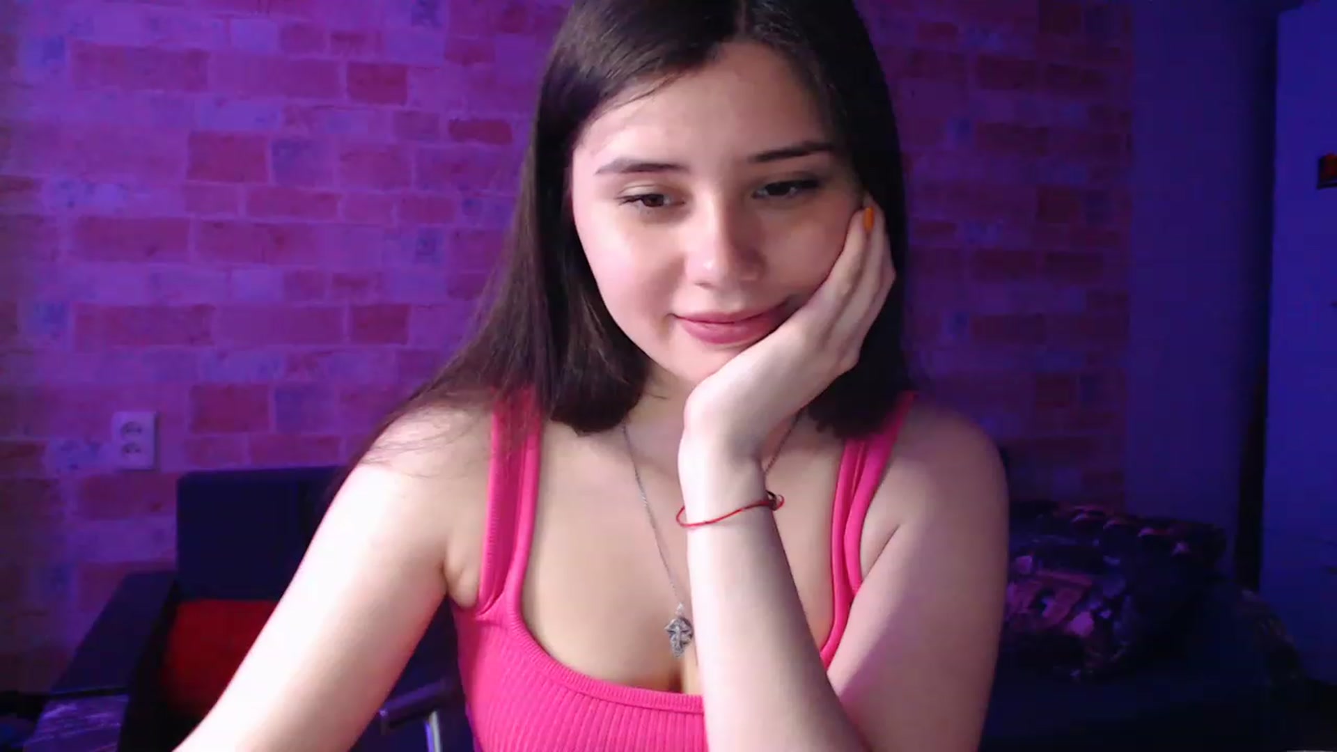 Gallery image thumbnail from Moon_light23's myfreecams stream on, 06/12/2023, 19:28 image 18 of 20