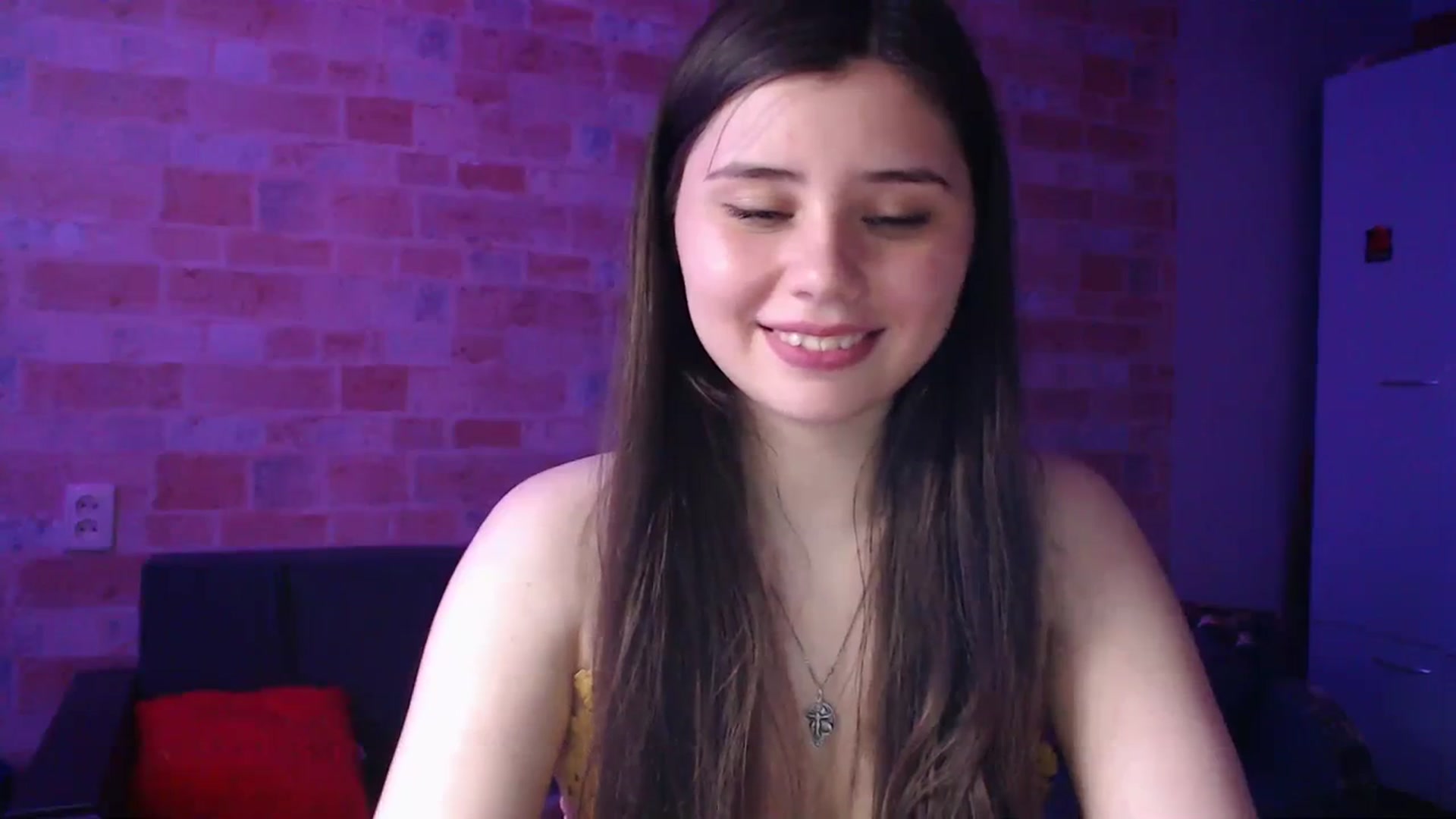 Gallery image thumbnail from Moon_light23's myfreecams stream on, 06/14/2023, 19:56 image 19 of 20