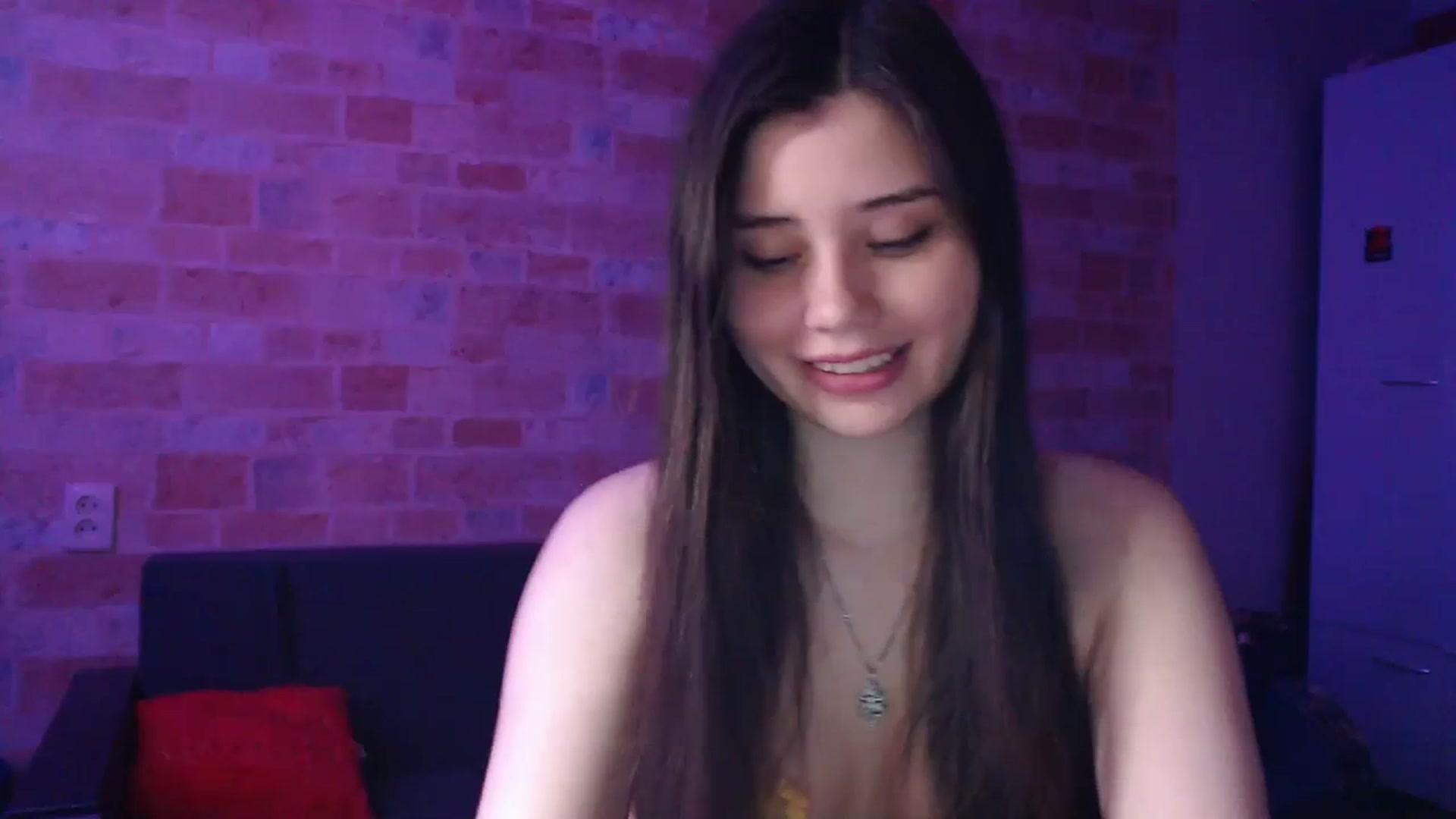Gallery image thumbnail from Moon_light23's myfreecams stream on, 06/14/2023, 19:56 image 6 of 20