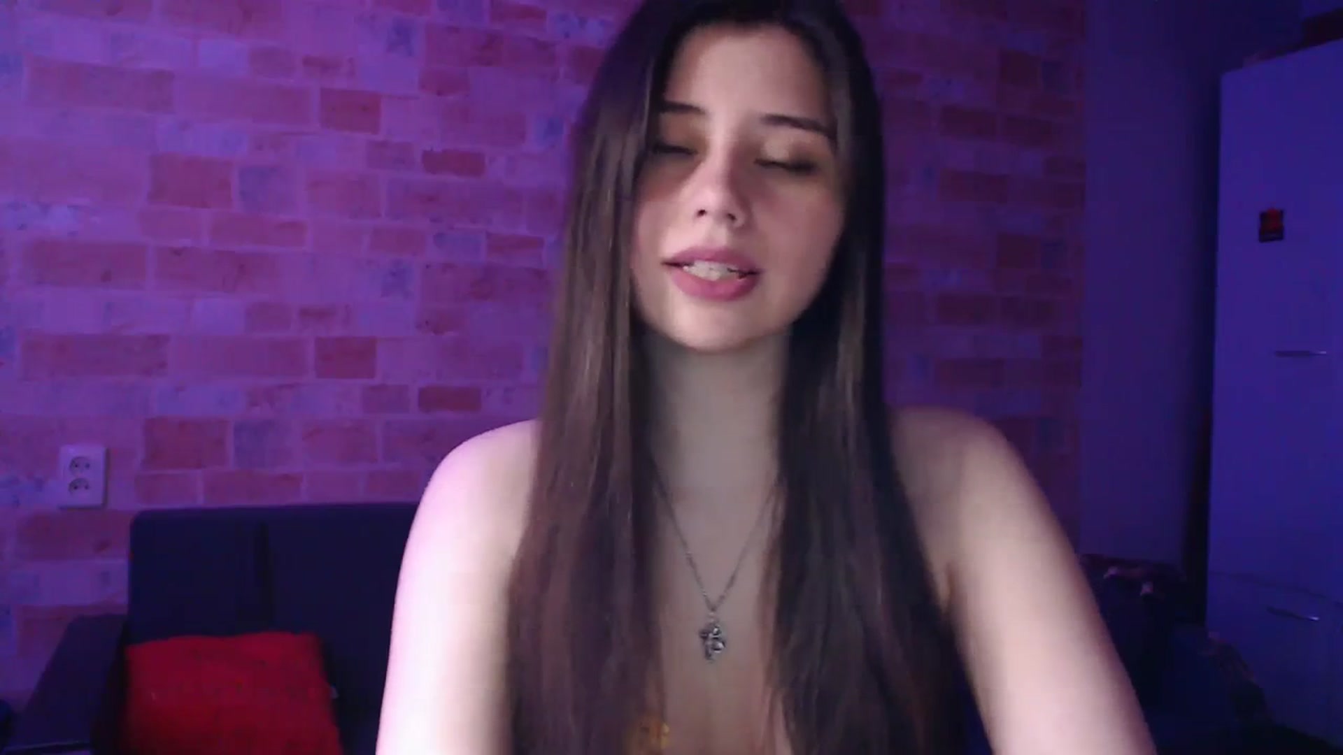 Gallery image thumbnail from Moon_light23's myfreecams stream on, 06/14/2023, 19:56 image 5 of 20