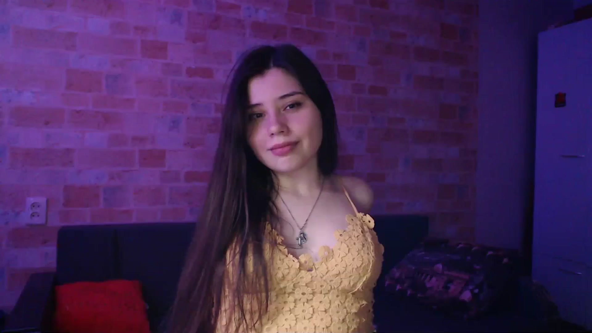 Gallery image thumbnail from Moon_light23's myfreecams stream on, 06/14/2023, 19:56 image 14 of 20