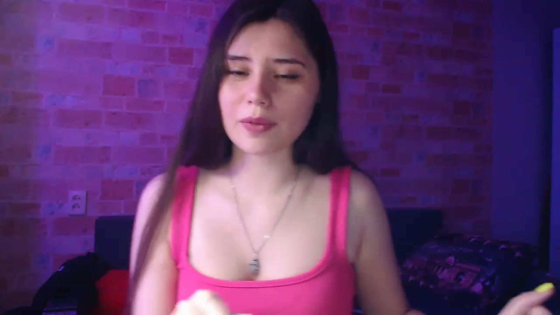 Gallery image thumbnail from Moon_light23's myfreecams stream on, 06/15/2023, 19:14 image 12 of 20