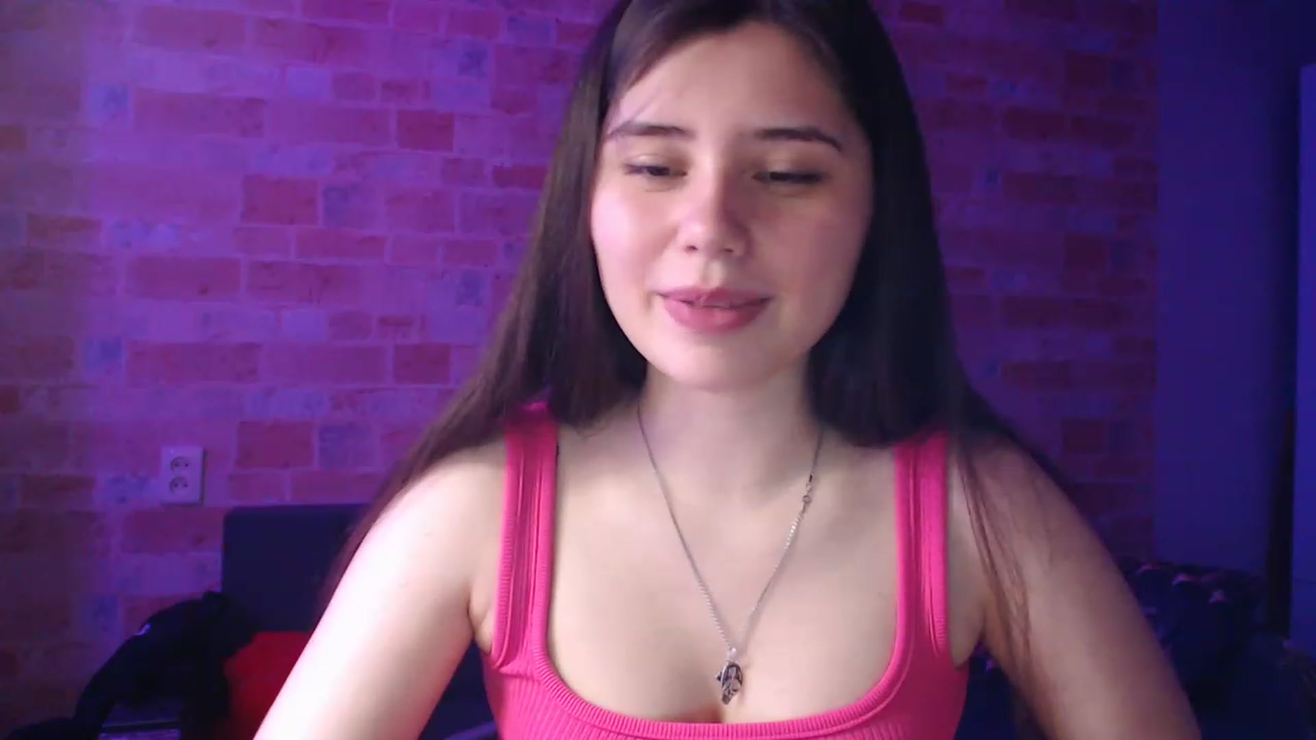 Gallery image thumbnail from Moon_light23's myfreecams stream on, 06/15/2023, 19:14 image 17 of 20