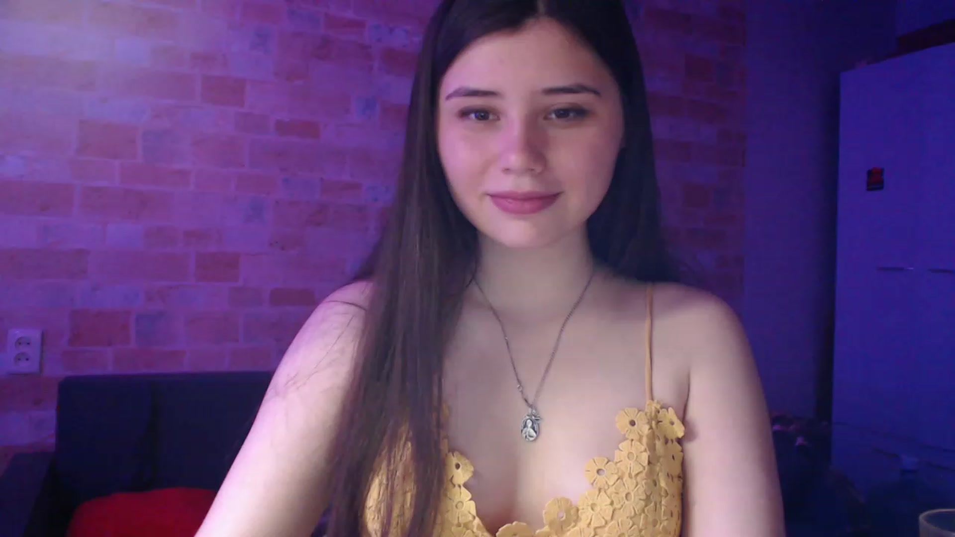 Gallery image thumbnail from Moon_light23's myfreecams stream on, 06/21/2023, 18:51 image 2 of 20