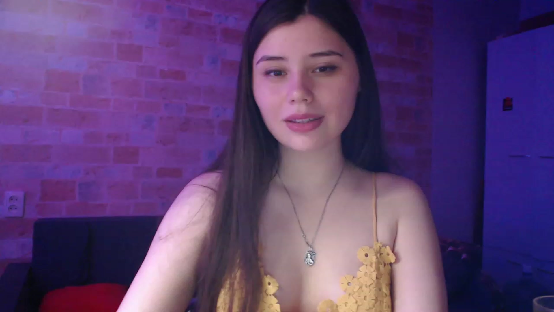 Gallery image thumbnail from Moon_light23's myfreecams stream on, 06/21/2023, 18:51 image 3 of 20