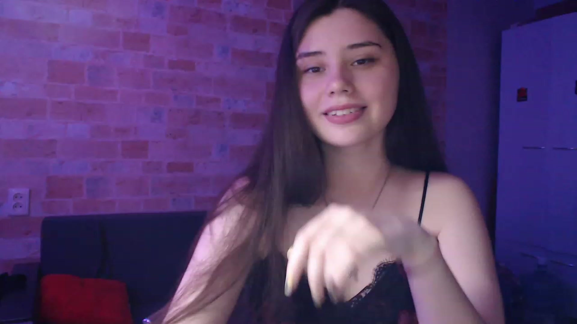 Gallery image thumbnail from Moon_light23's myfreecams stream on, 06/25/2023, 18:06 image 14 of 20