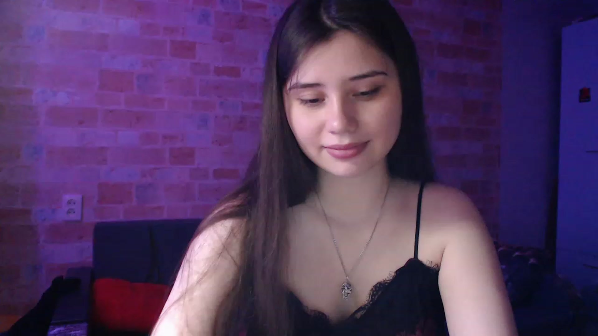 Gallery image thumbnail from Moon_light23's myfreecams stream on, 06/25/2023, 20:08 image 13 of 20