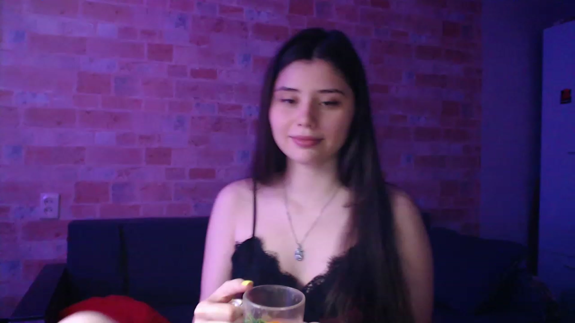 Gallery image thumbnail from Moon_light23's myfreecams stream on, 07/01/2023, 19:25 image 20 of 20