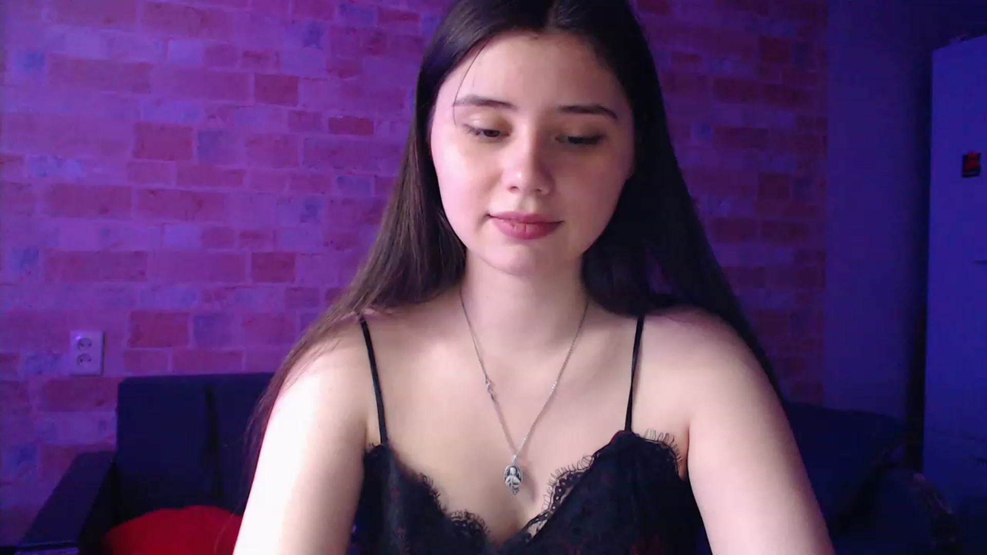 Gallery image thumbnail from Moon_light23's myfreecams stream on, 07/01/2023, 19:25 image 11 of 20