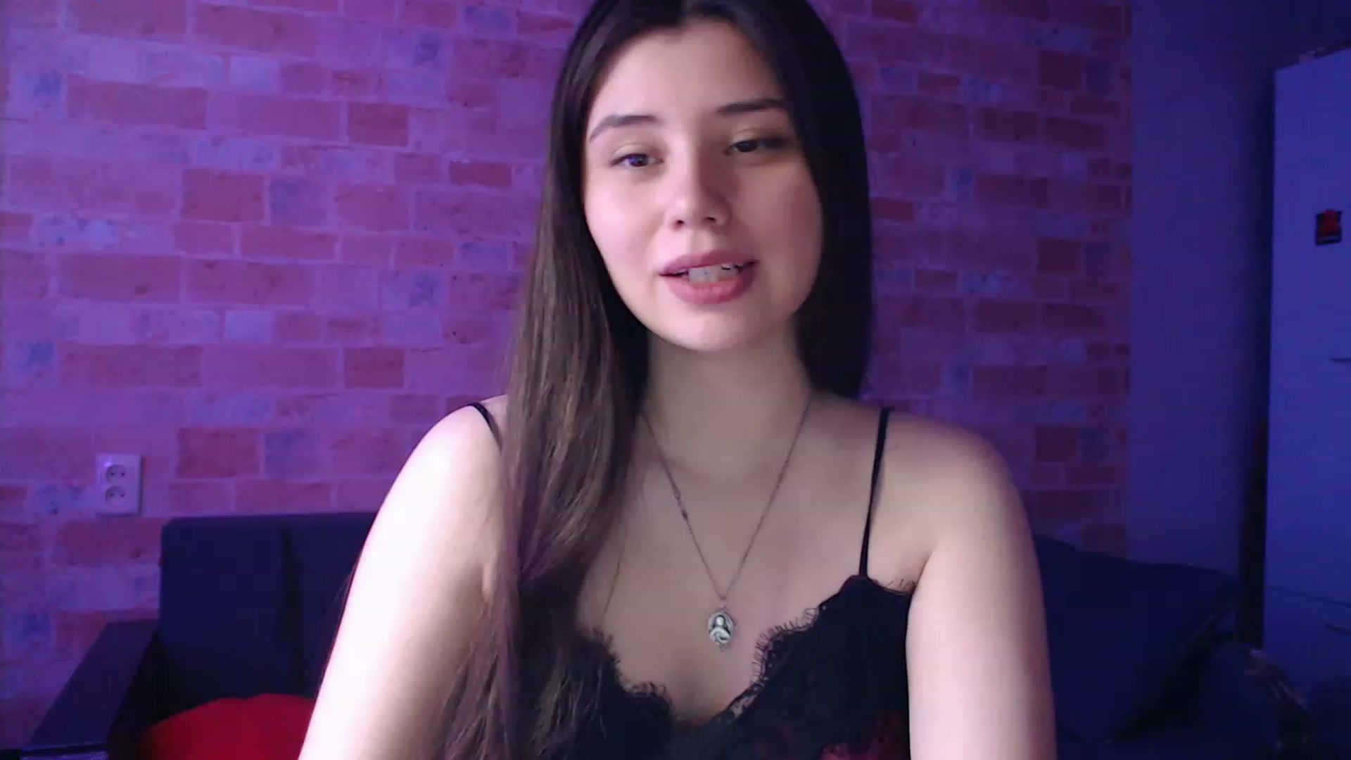 Gallery image thumbnail from Moon_light23's myfreecams stream on, 07/01/2023, 19:25 image 1 of 20