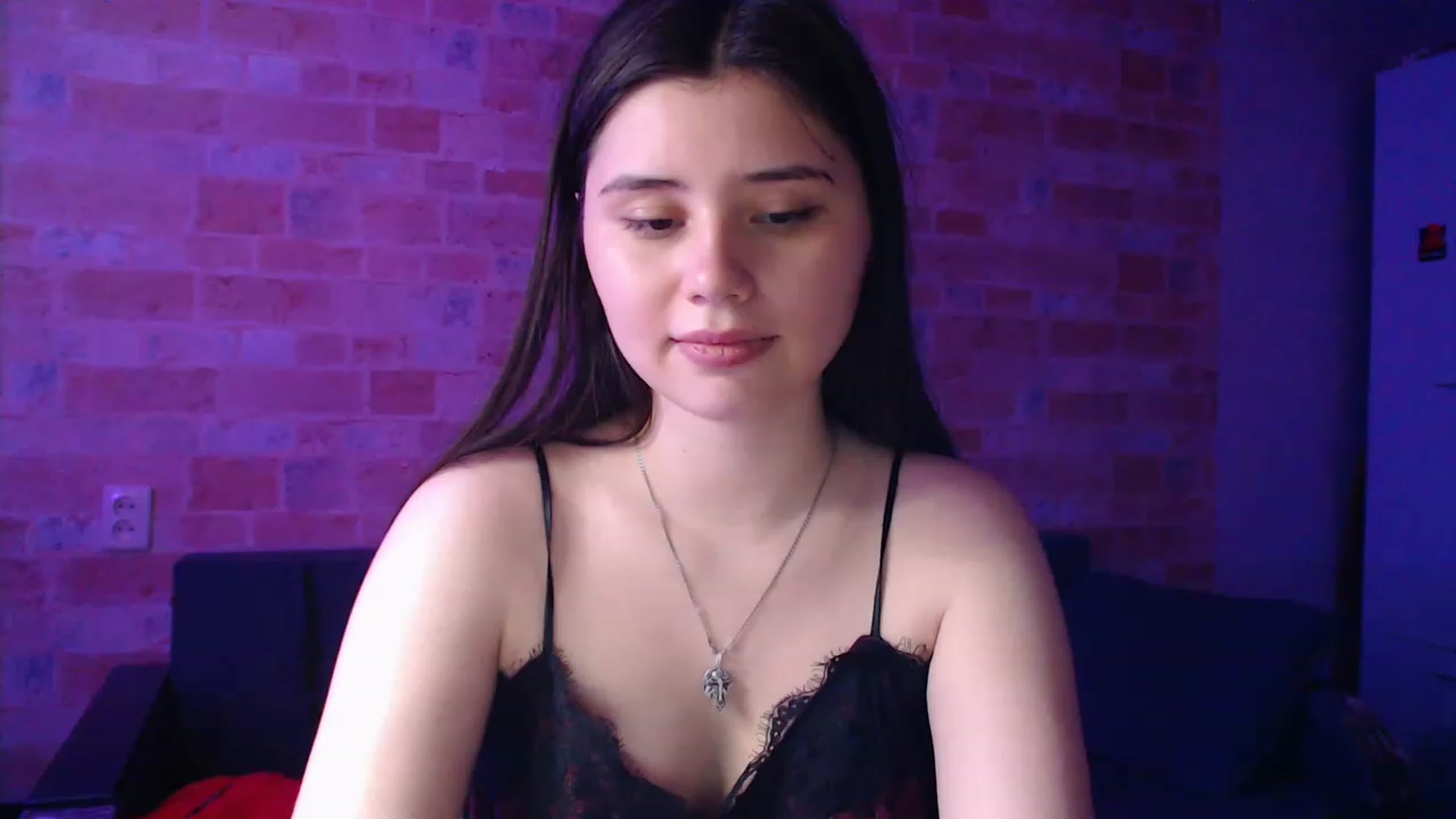 Gallery image thumbnail from Moon_light23's myfreecams stream on, 07/01/2023, 21:52 image 17 of 20