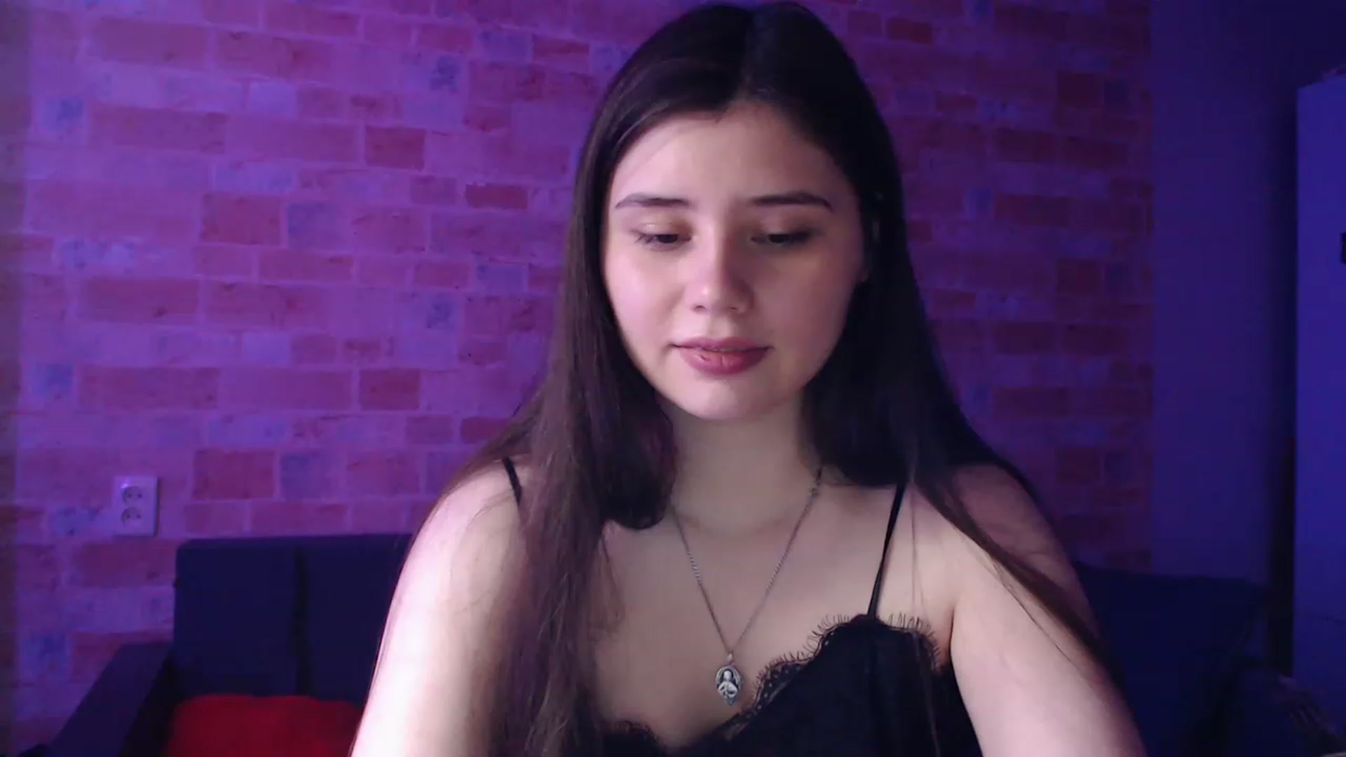 Gallery image thumbnail from Moon_light23's myfreecams stream on, 07/03/2023, 19:06 image 10 of 20
