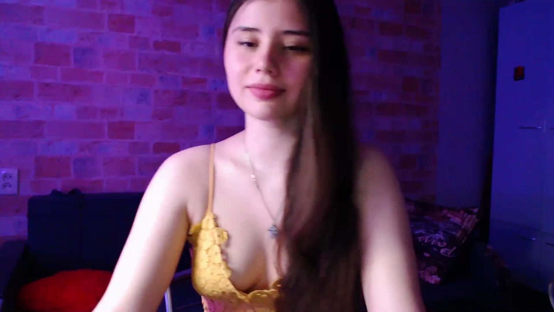 Gallery image thumbnail from Moon_light23's myfreecams stream on, 07/07/2023, 18:02 image 19 of 20