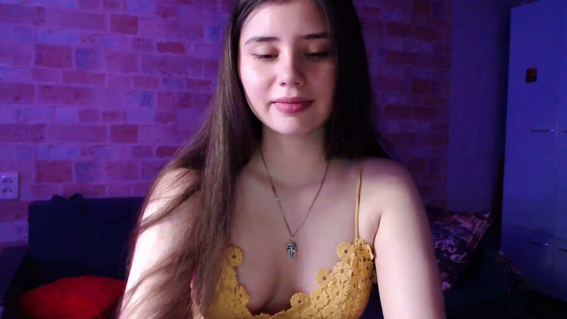 Gallery image thumbnail from Moon_light23's myfreecams stream on, 07/07/2023, 18:02 image 3 of 20