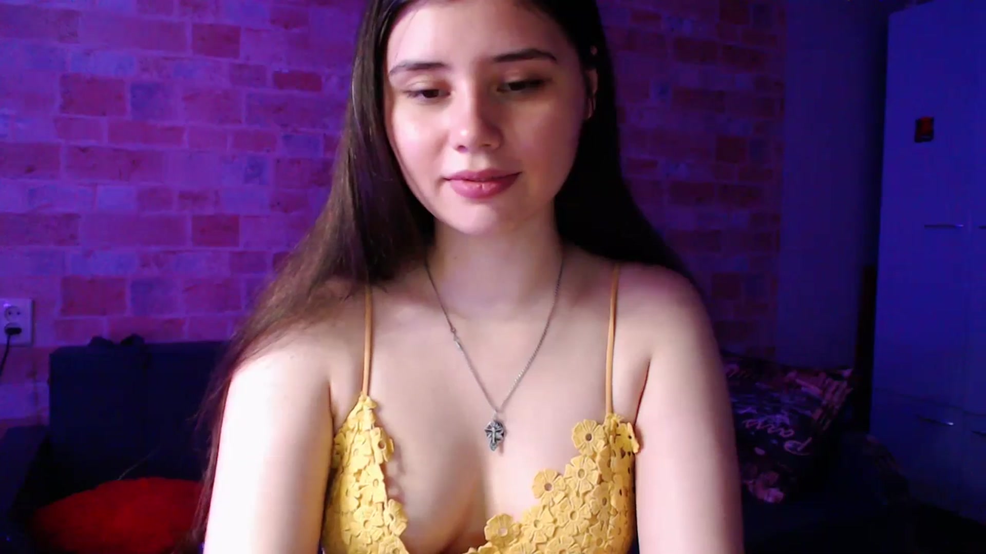 Gallery image thumbnail from Moon_light23's myfreecams stream on, 07/07/2023, 19:03 image 20 of 20