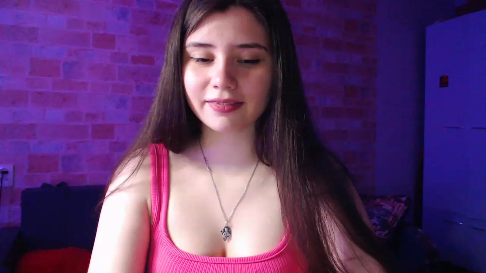 Gallery image thumbnail from Moon_light23's myfreecams stream on, 07/09/2023, 19:50 image 4 of 20